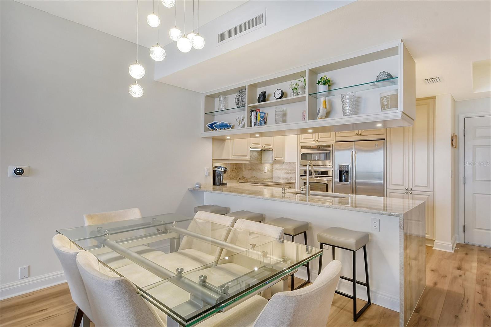 50 CENTRAL AVE #15B, SARASOTA, FL, 34236