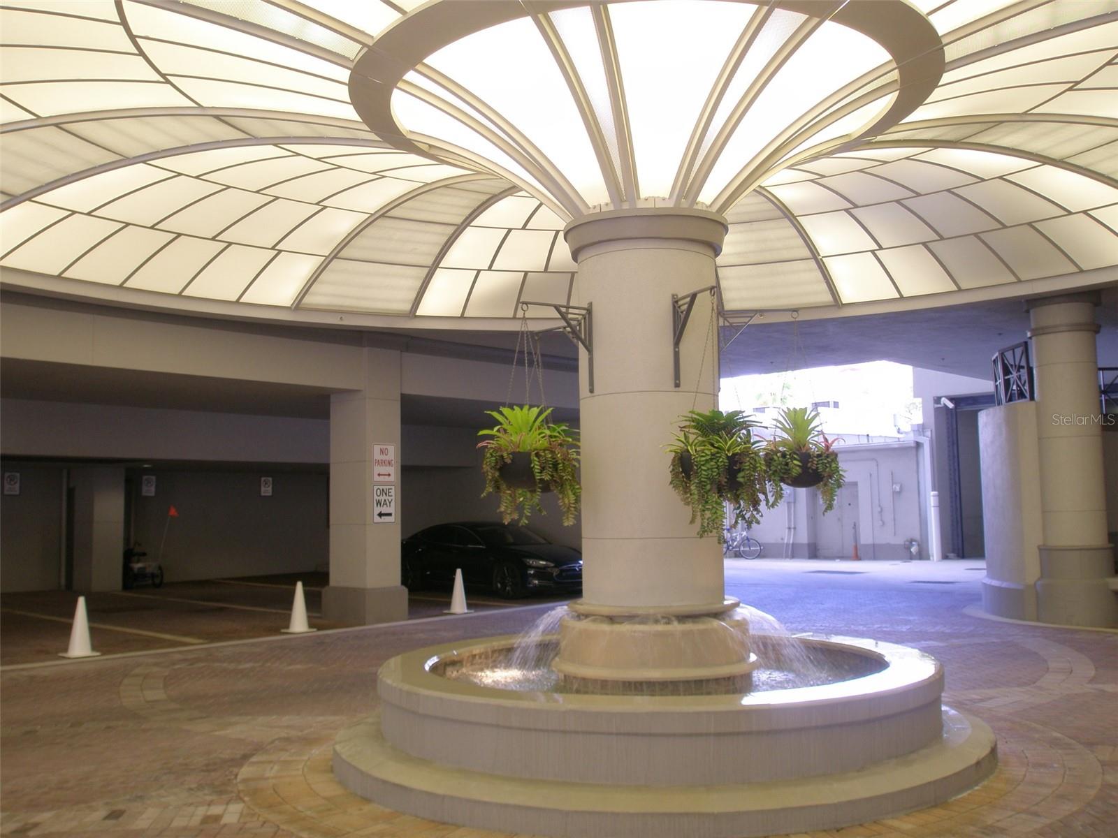 50 CENTRAL AVE #15B, SARASOTA, FL, 34236