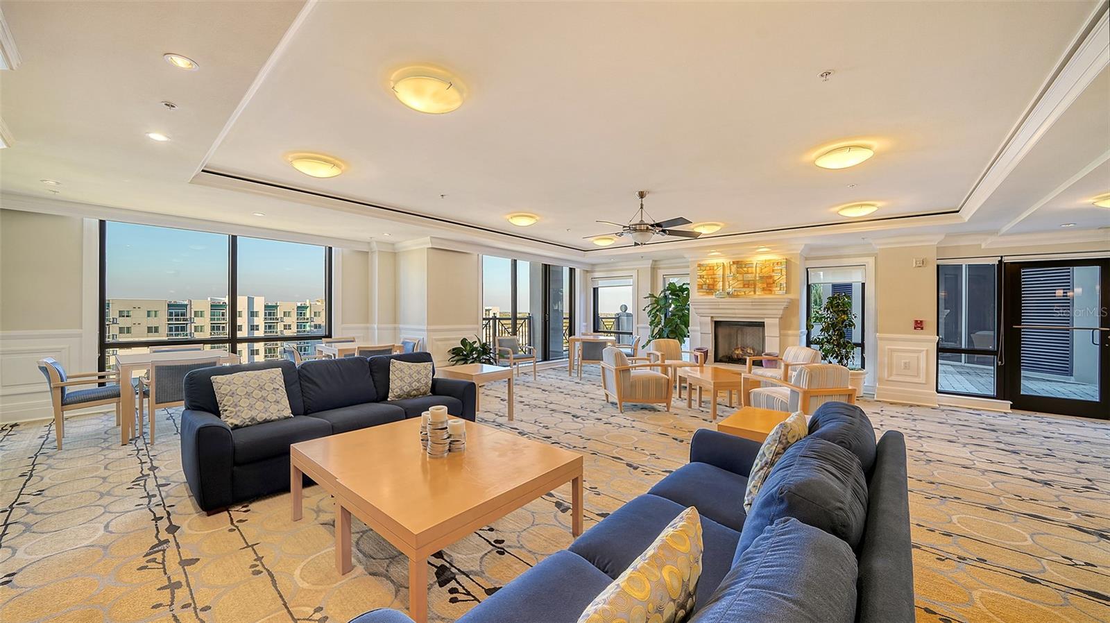 50 CENTRAL AVE #15B, SARASOTA, FL, 34236