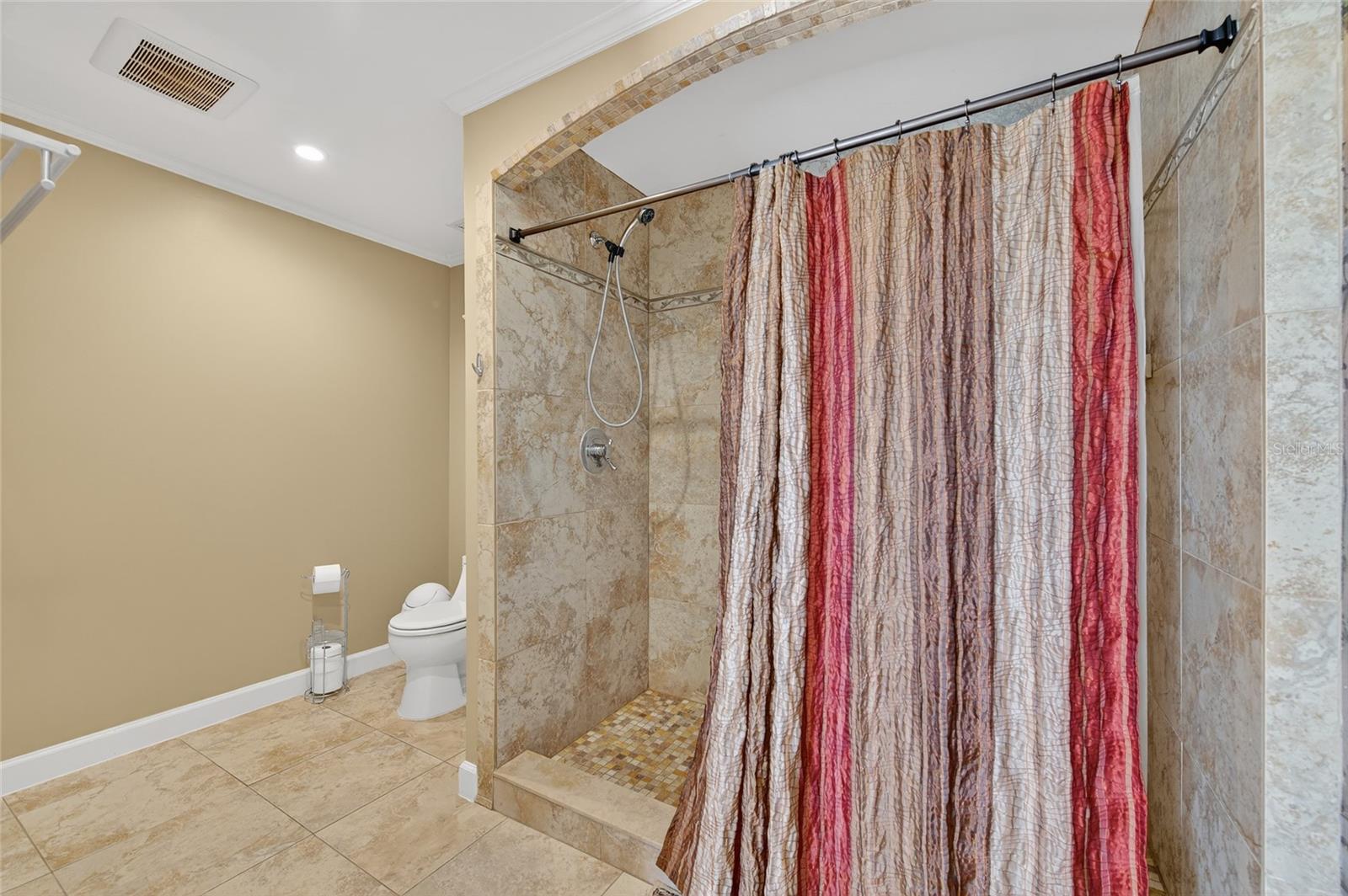 2904 S PENINSULA DR, DAYTONA BEACH SHORES, FL, 32118