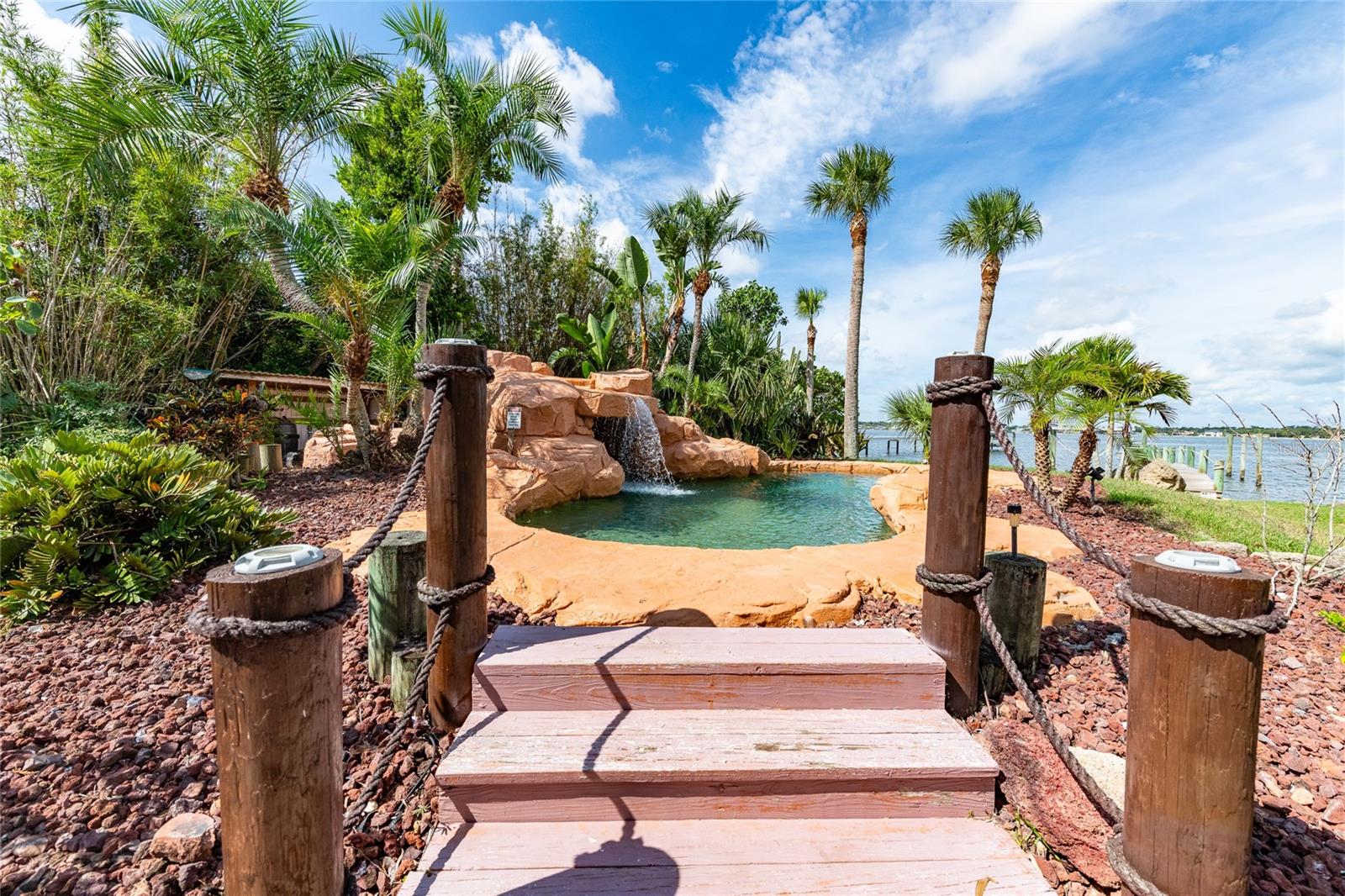 2904 S PENINSULA DR, DAYTONA BEACH SHORES, FL, 32118