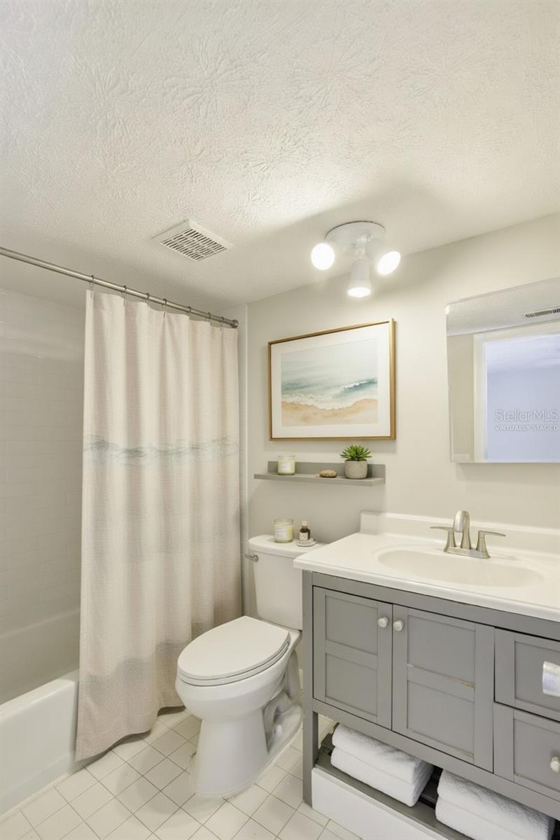 5441 HANSEL AVE #J15, ORLANDO, FL, 32809