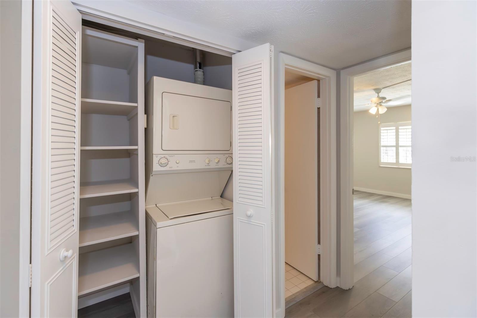 5441 HANSEL AVE #J15, ORLANDO, FL, 32809