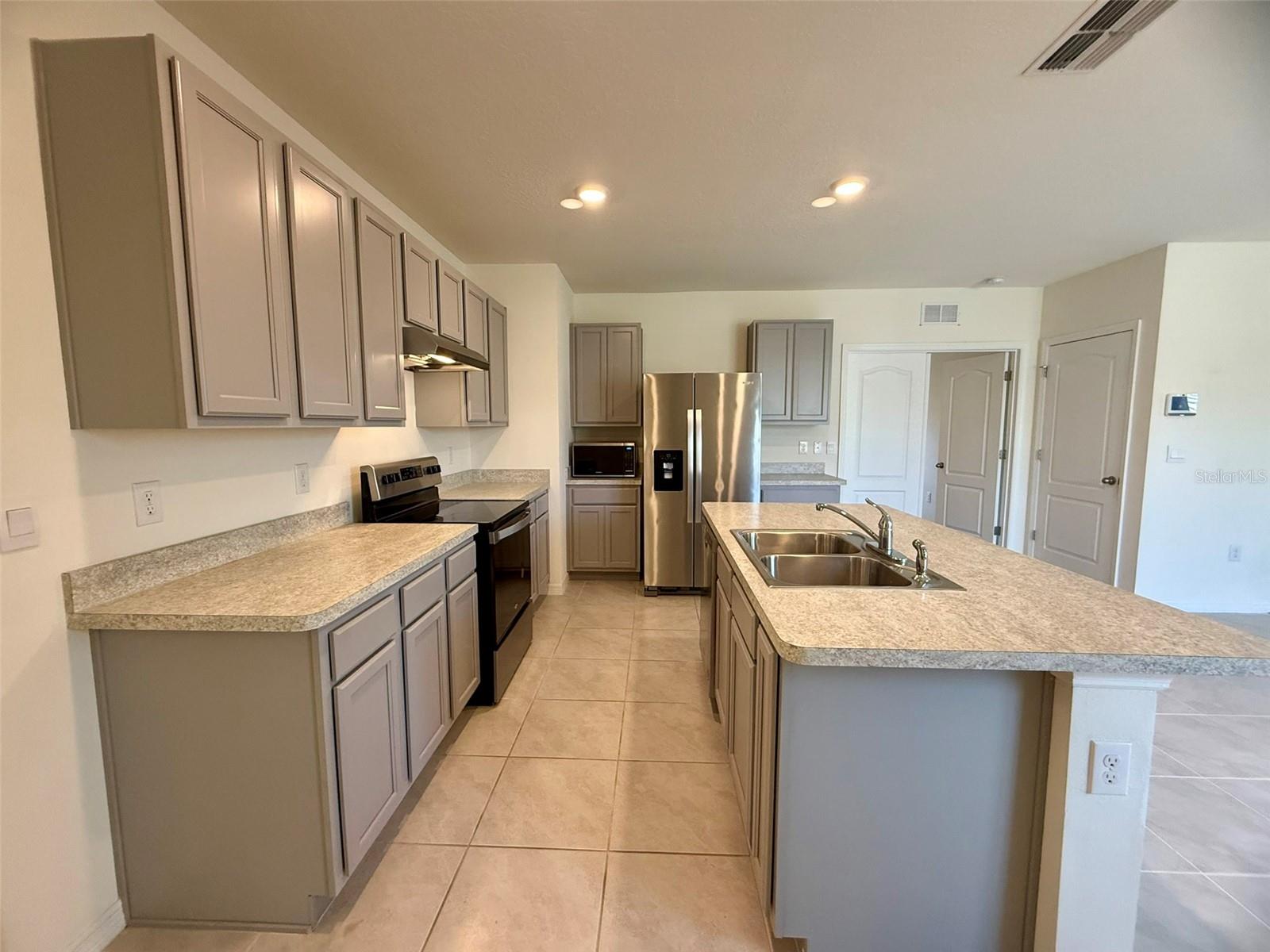 2415 BRASSIE CT, WINTER HAVEN, FL, 33884