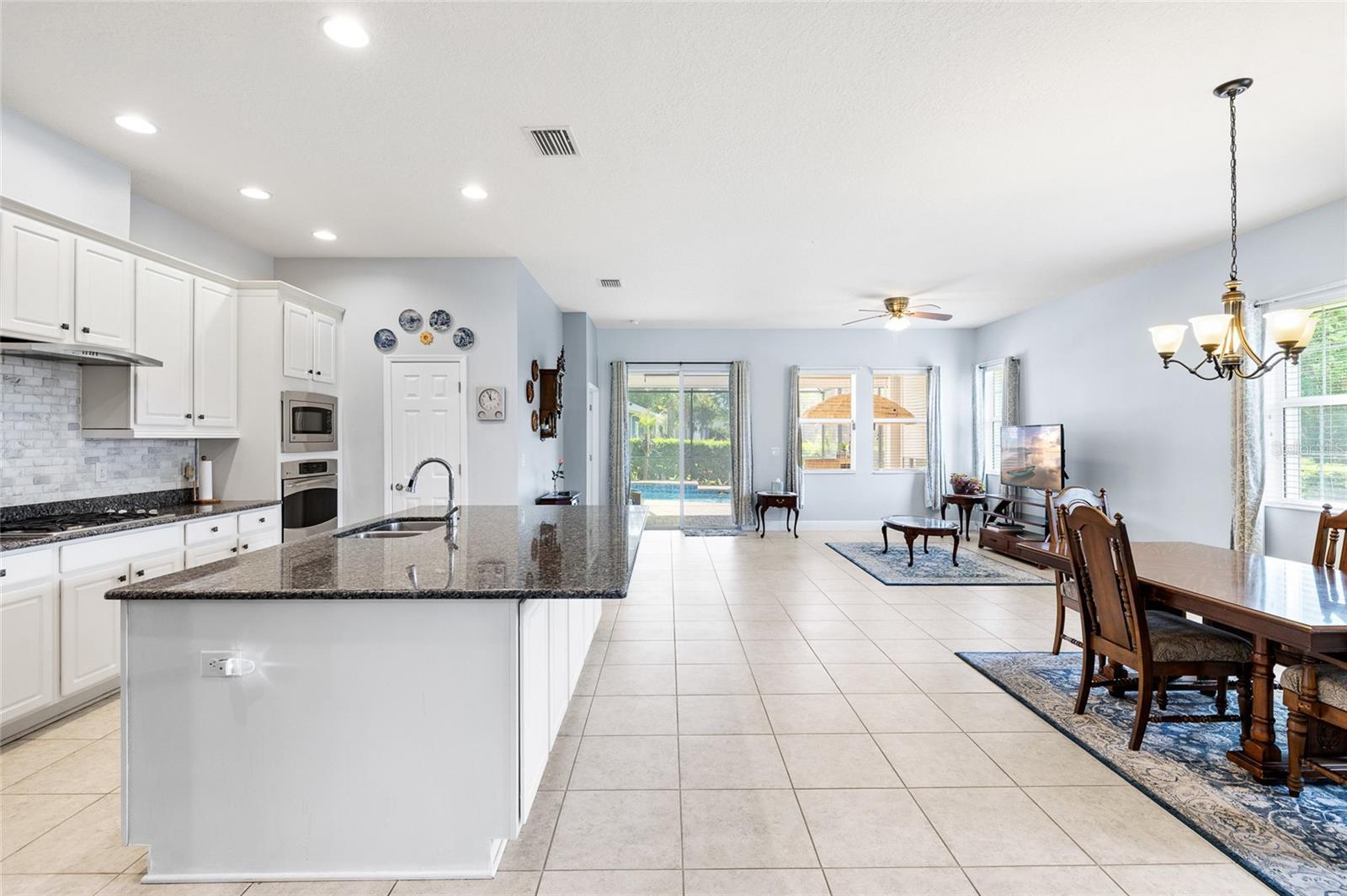 5212 ROSEFINCH PL, LITHIA, FL, 33547