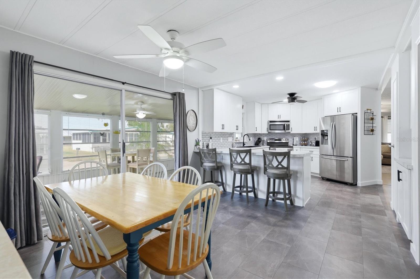 6710 36TH AVE E #121, PALMETTO, FL, 34221