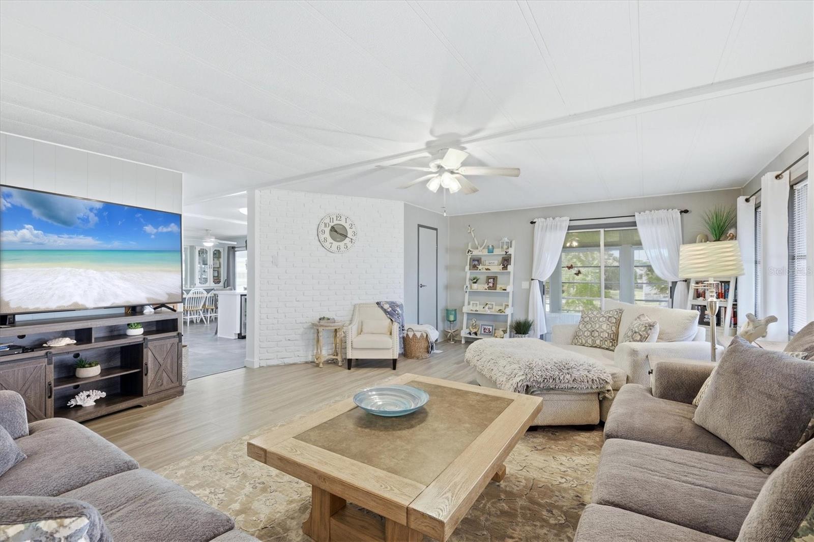 6710 36TH AVE E #121, PALMETTO, FL, 34221