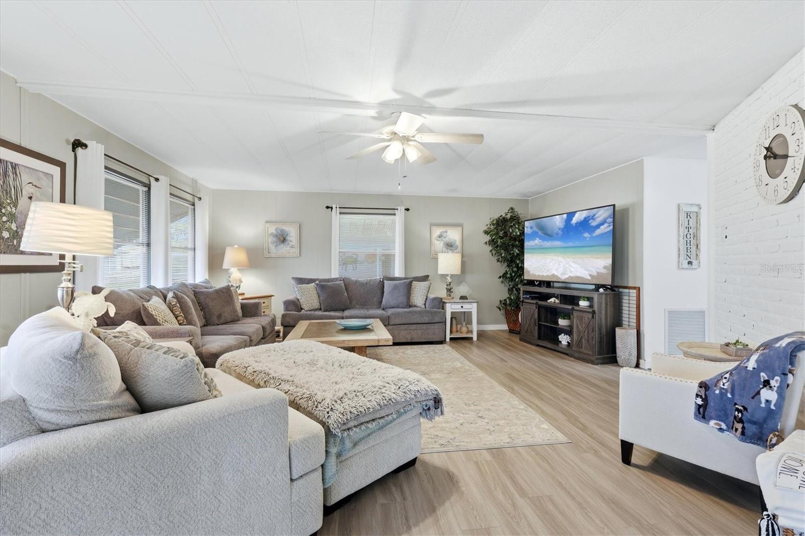 6710 36TH AVE E #121, PALMETTO, FL, 34221