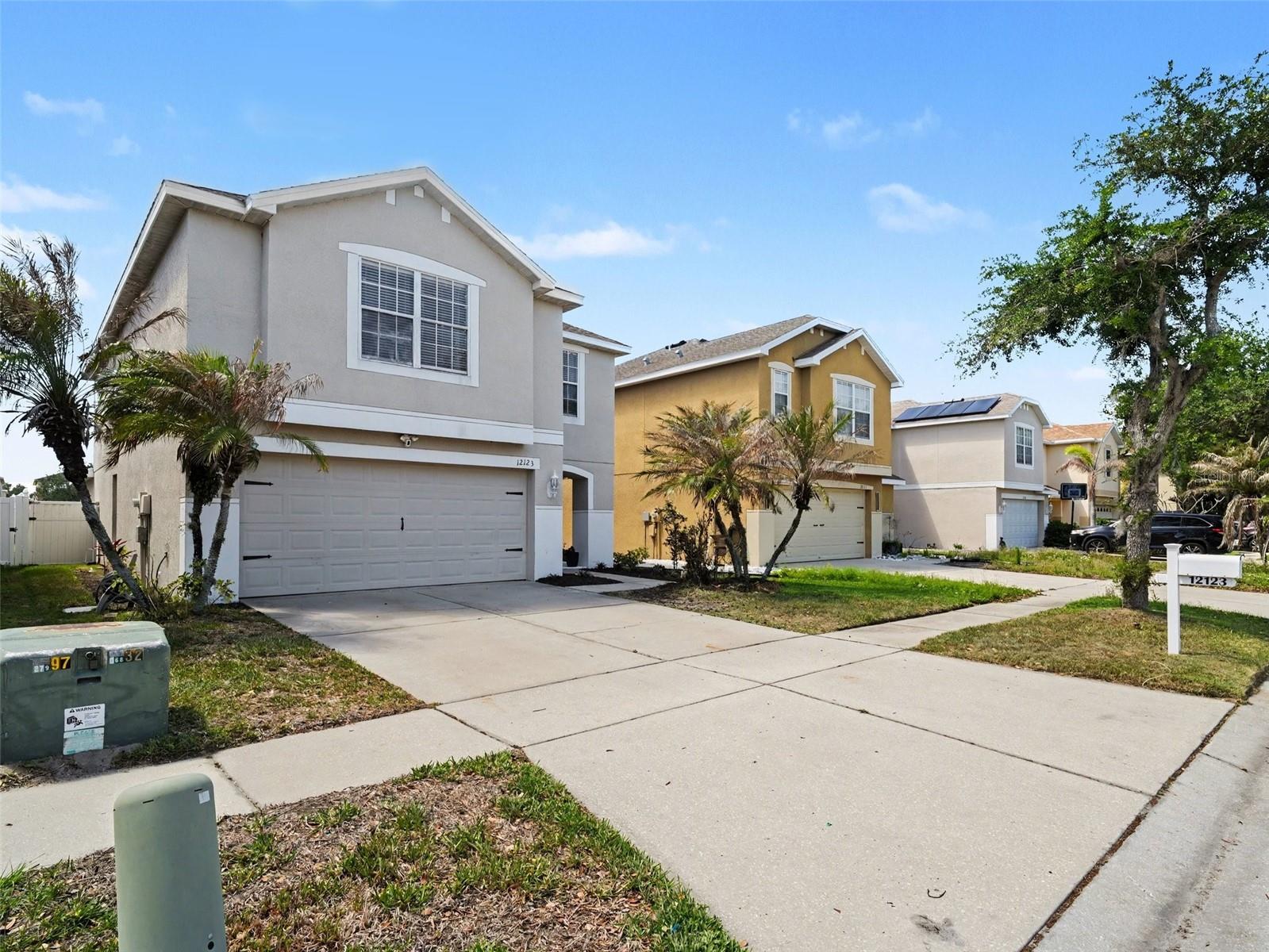 12123 FERN BLOSSOM DR, GIBSONTON, FL, 33534