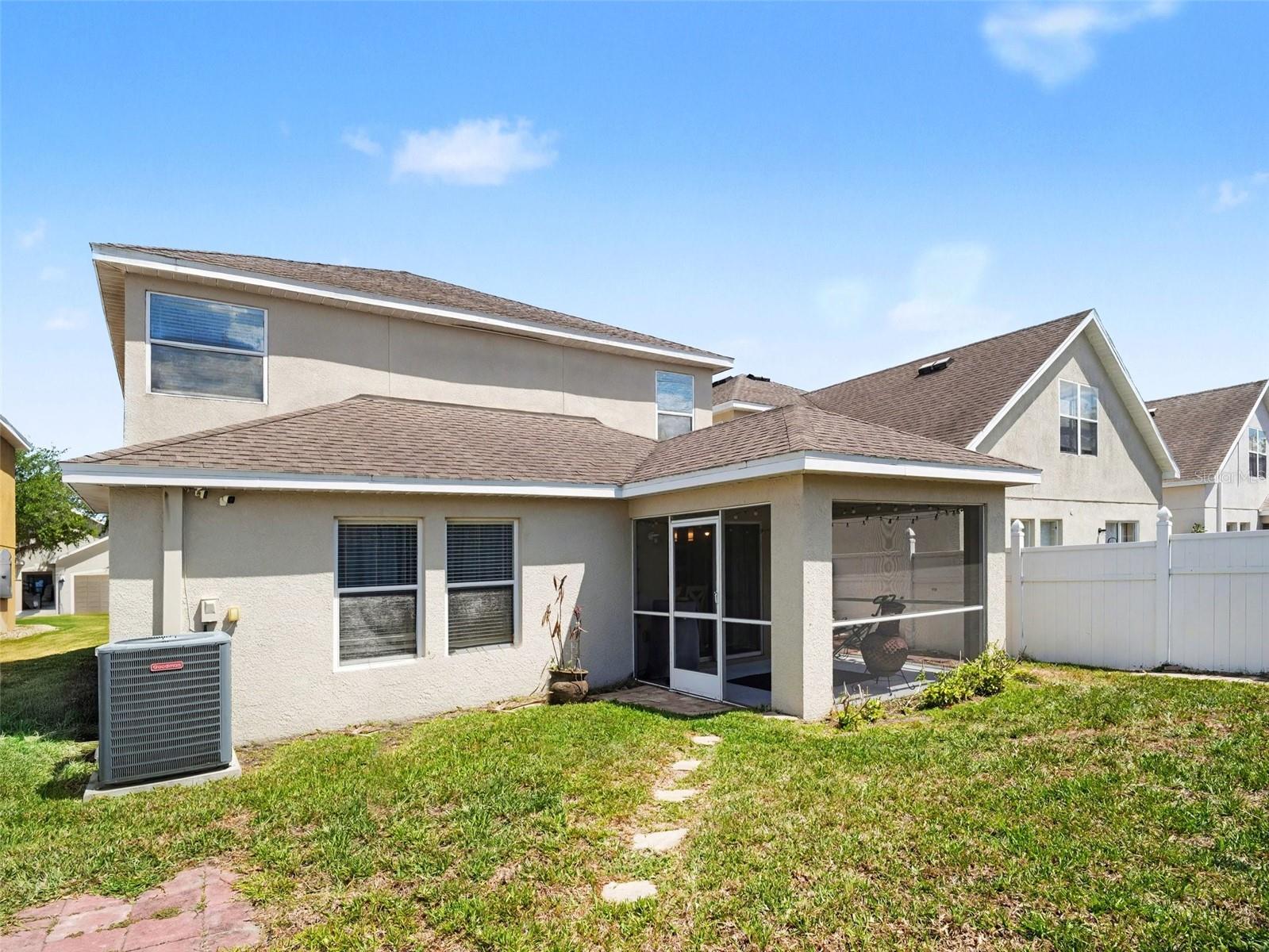 12123 FERN BLOSSOM DR, GIBSONTON, FL, 33534