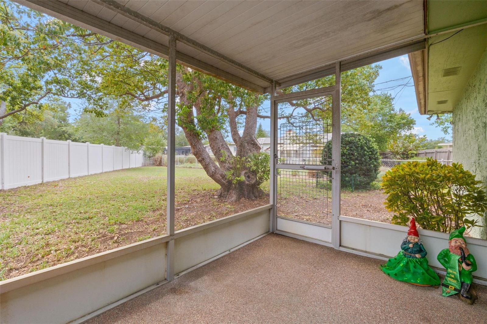 616 HERITAGE LN #B, LARGO, FL, 33770