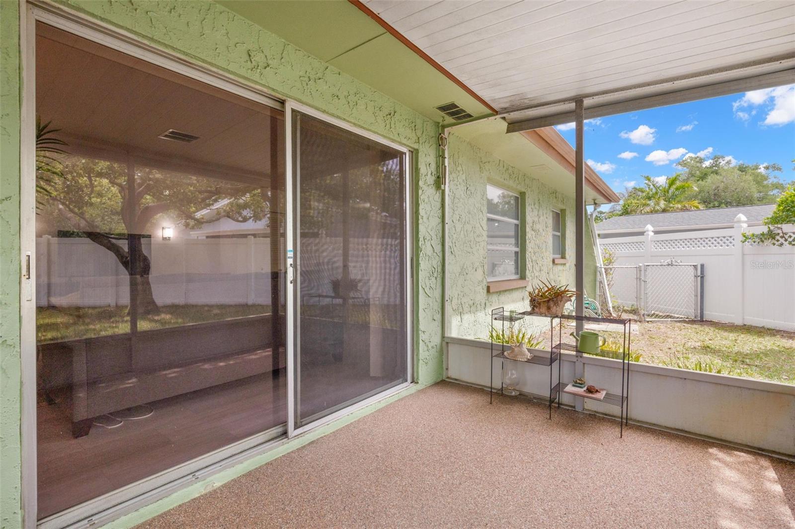 616 HERITAGE LN #B, LARGO, FL, 33770