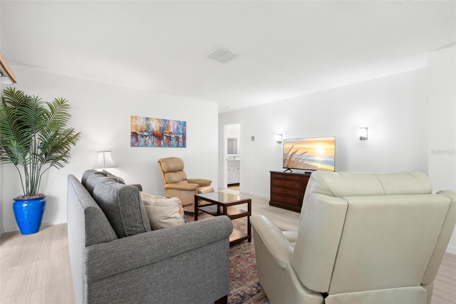 616 HERITAGE LN #B, LARGO, FL, 33770