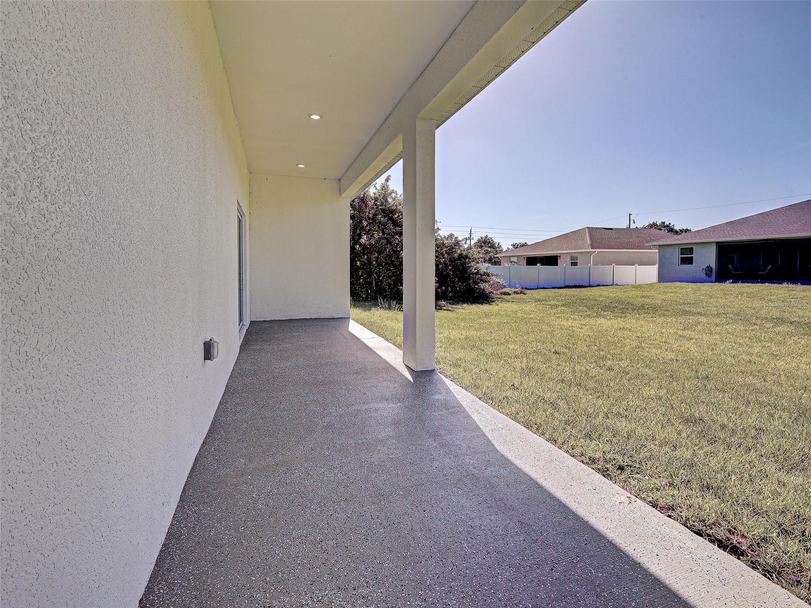 165 INGRAM BLVD, ROTONDA WEST, FL, 33947