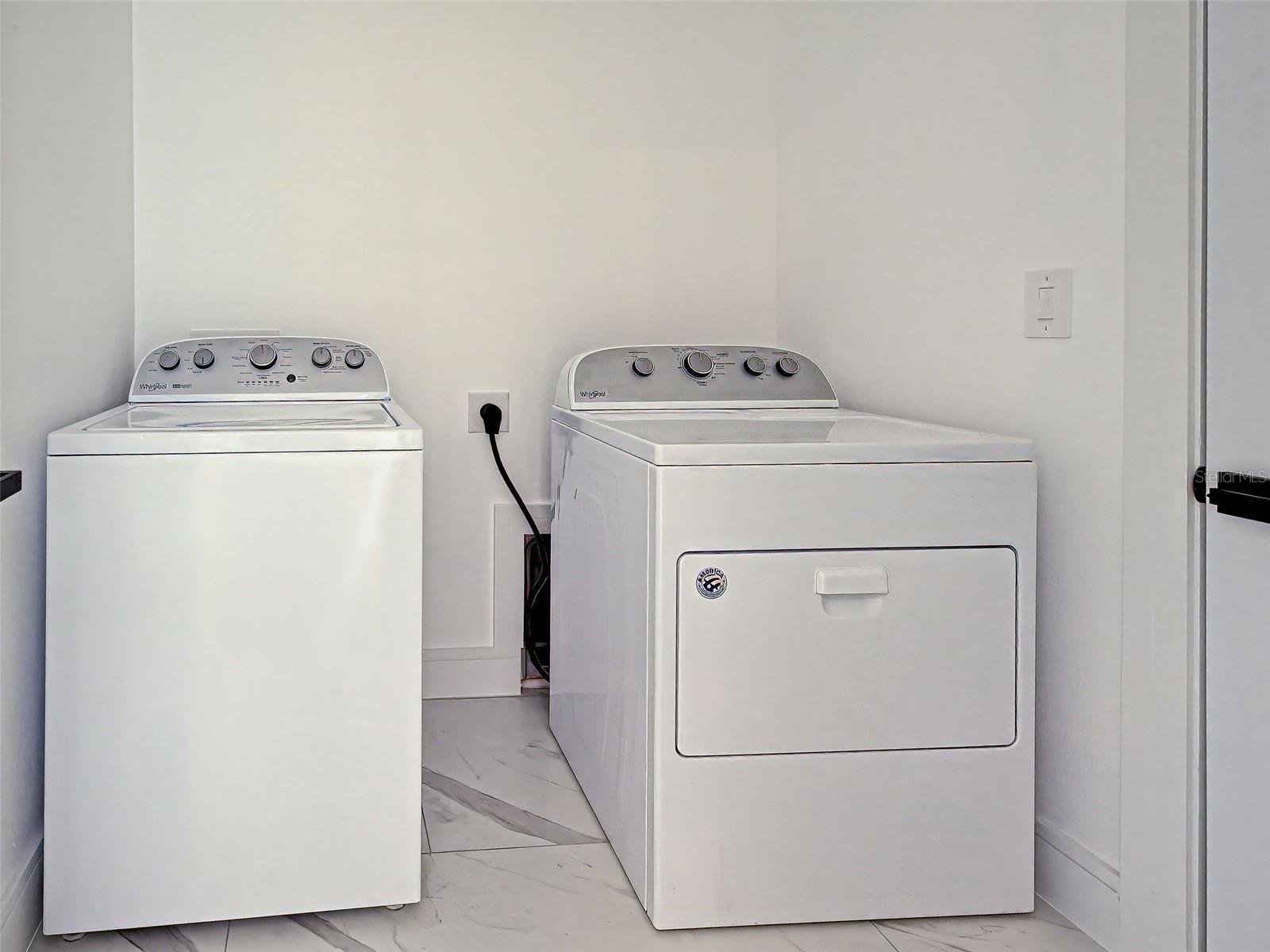 165 INGRAM BLVD, ROTONDA WEST, FL, 33947