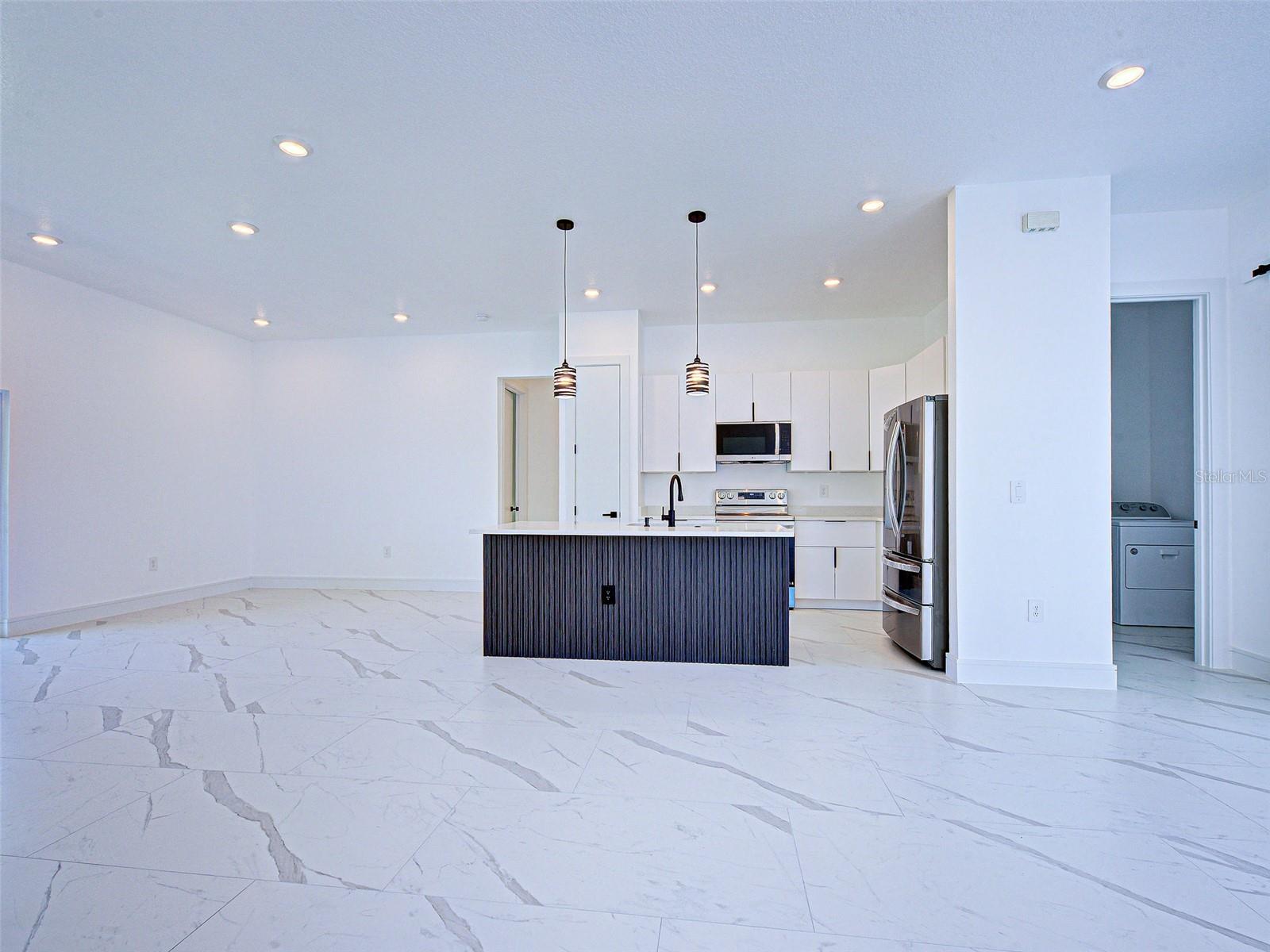 165 INGRAM BLVD, ROTONDA WEST, FL, 33947