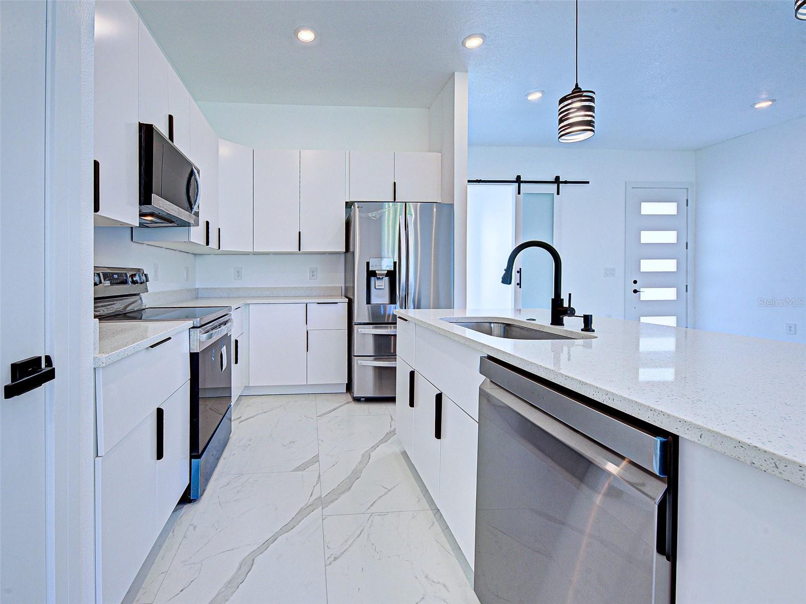 165 INGRAM BLVD, ROTONDA WEST, FL, 33947