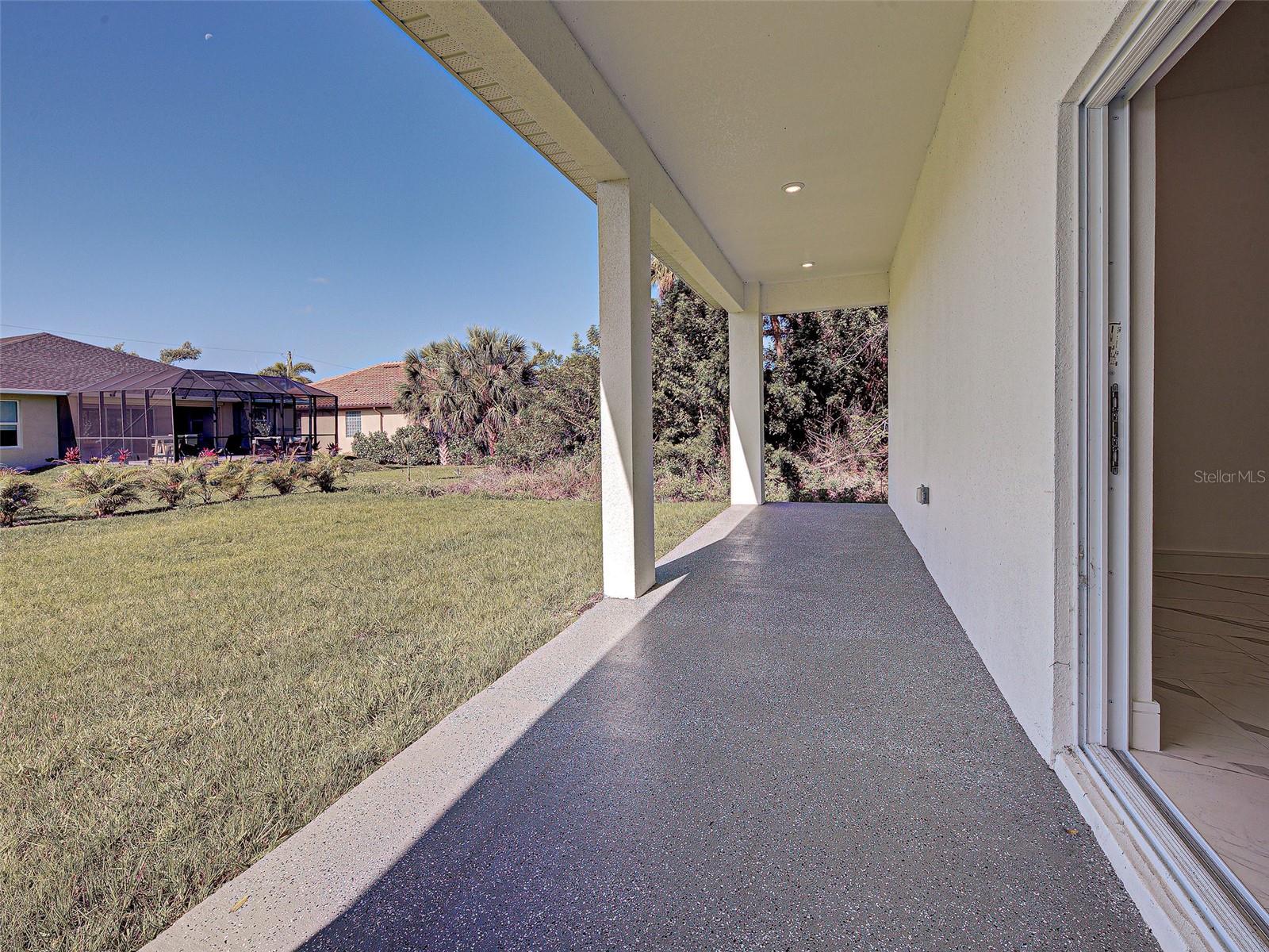 165 INGRAM BLVD, ROTONDA WEST, FL, 33947