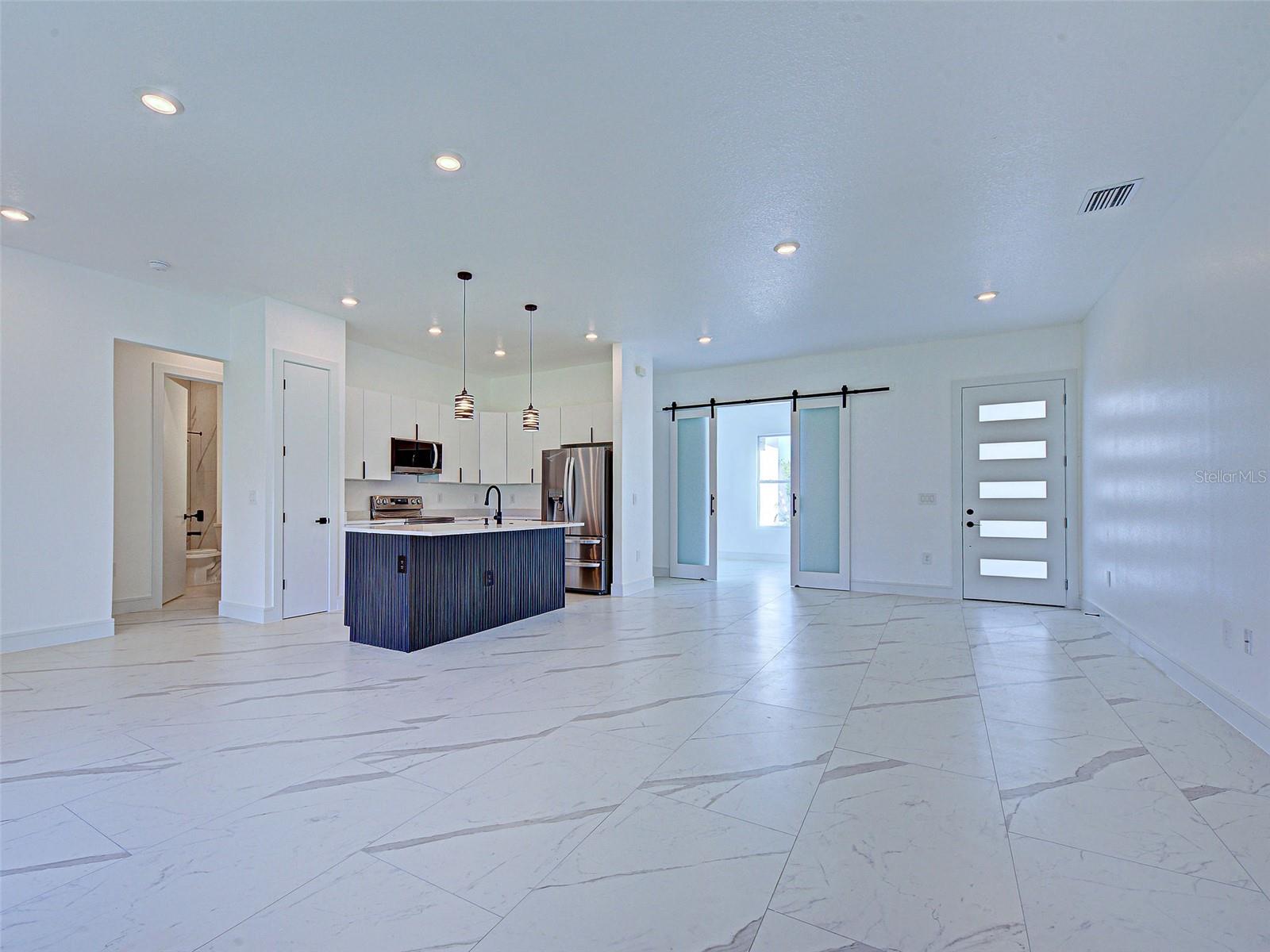 165 INGRAM BLVD, ROTONDA WEST, FL, 33947