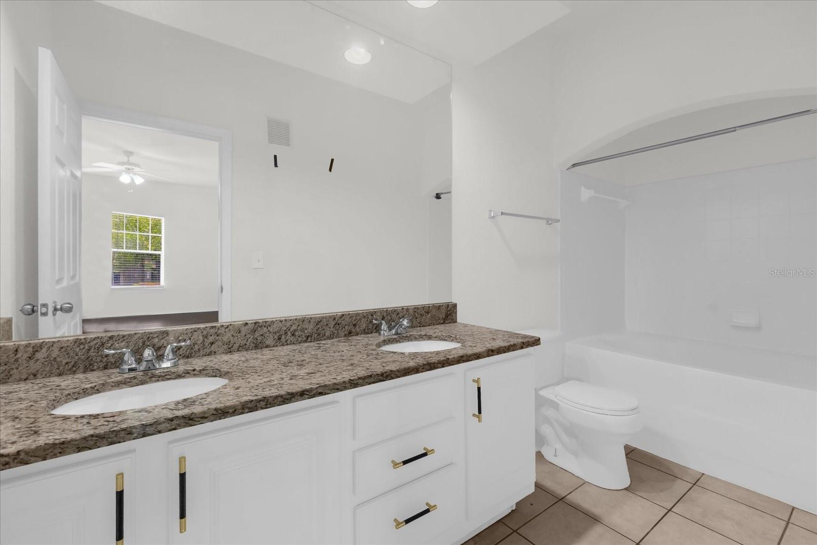 163 VILLA DI ESTE TER #209, LAKE MARY, FL, 32746