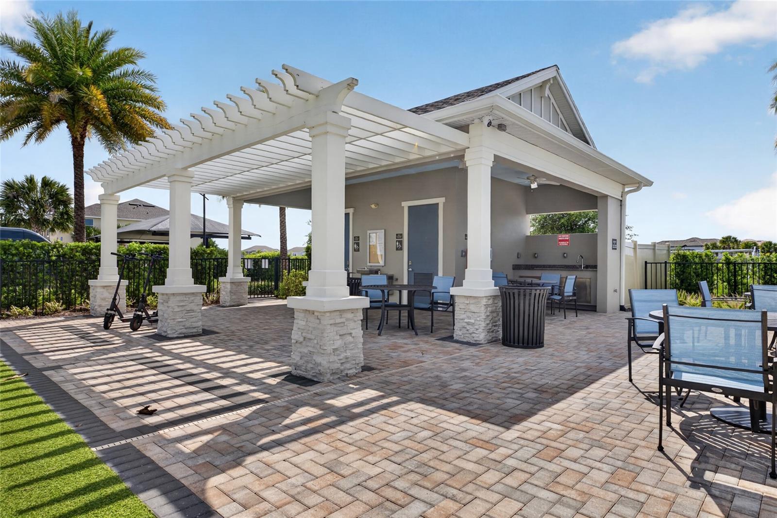 2339 ALEE LN, WESLEY CHAPEL, FL, 33543