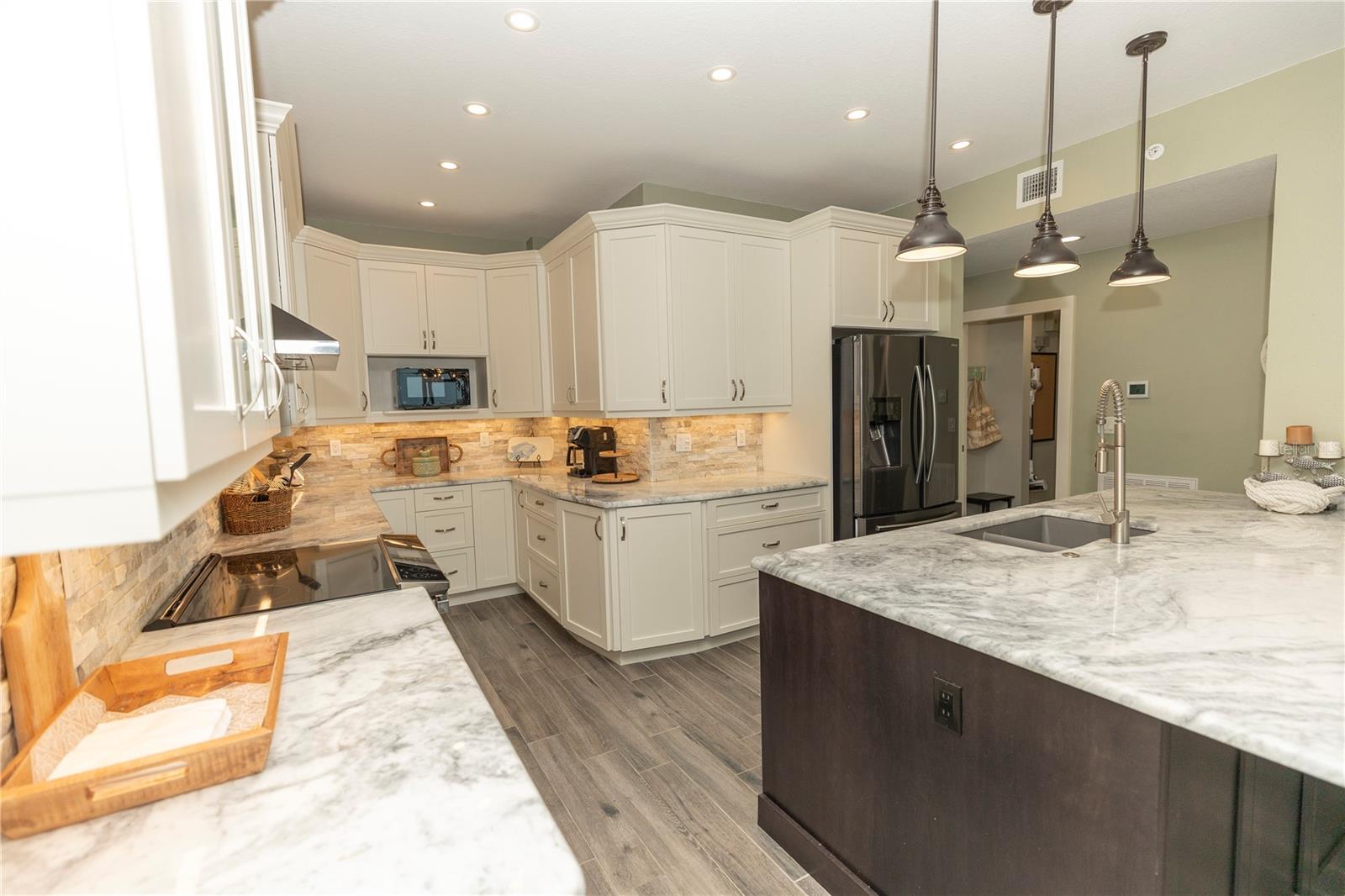 9203 GRIGGS RD #302, ENGLEWOOD, FL, 34224