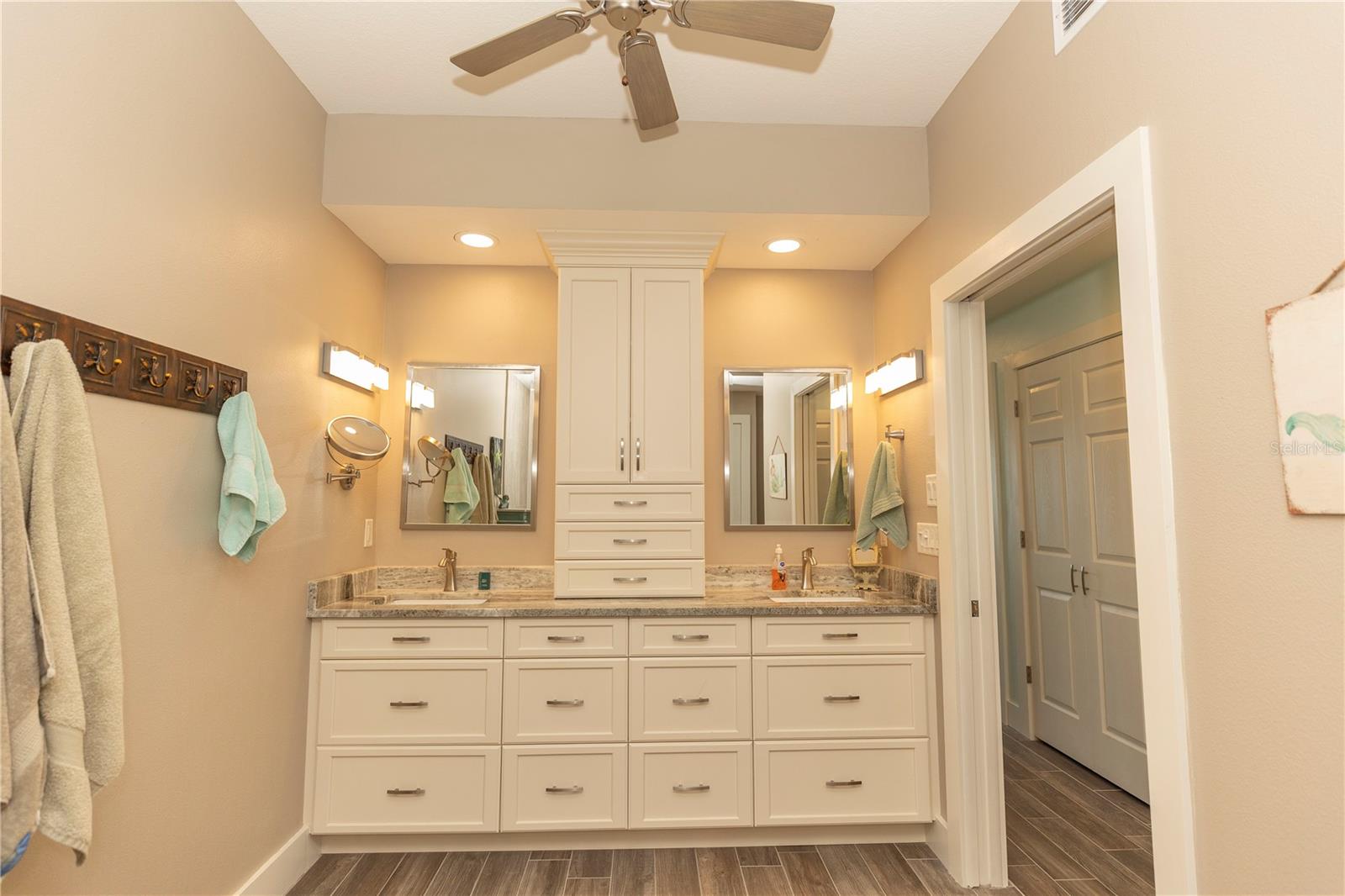 9203 GRIGGS RD #302, ENGLEWOOD, FL, 34224