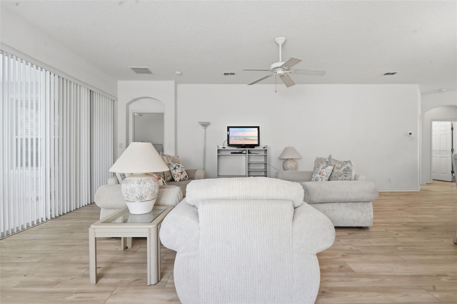 115 AVENHAM DR, DELAND, FL, 32724