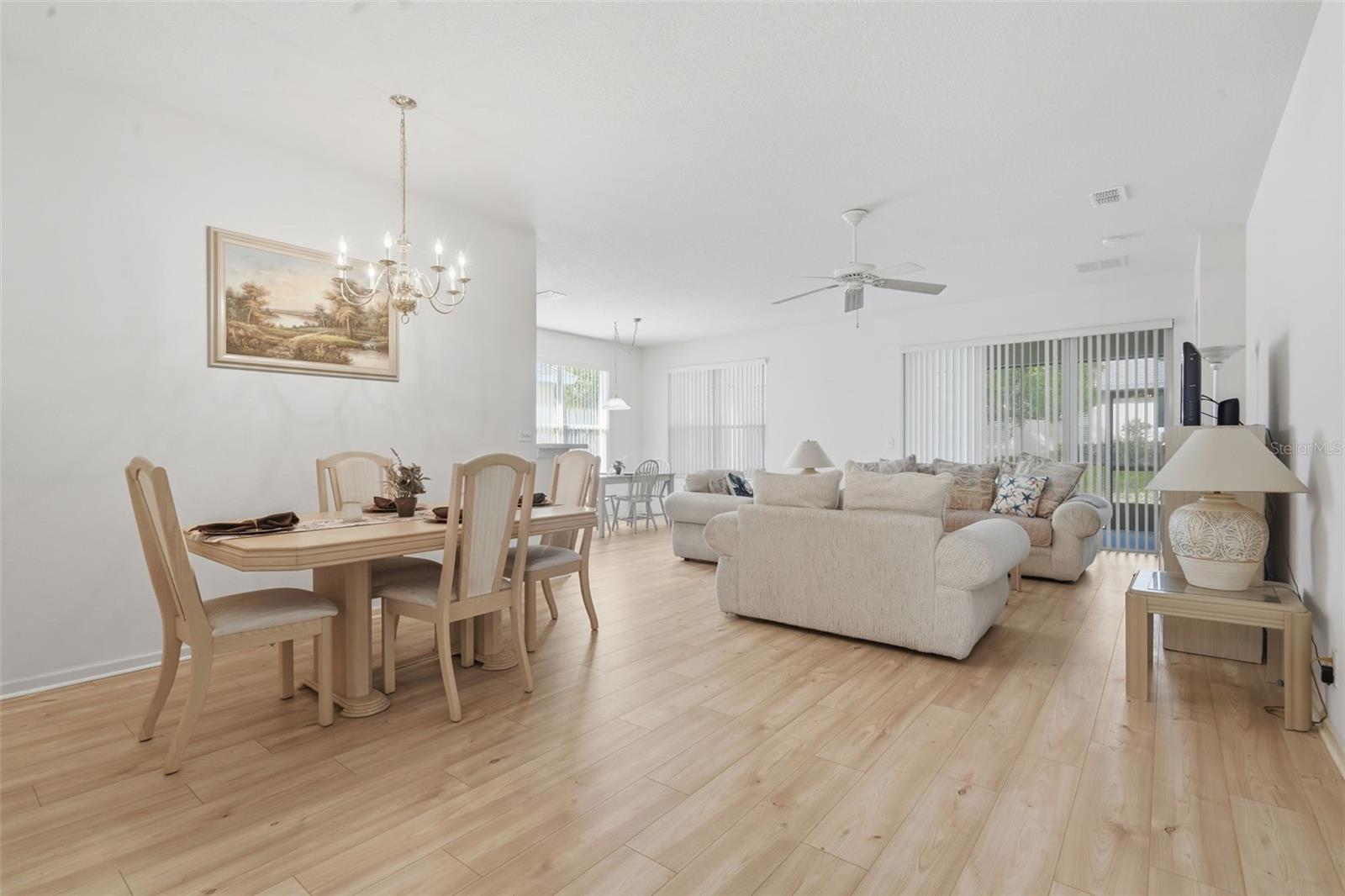 115 AVENHAM DR, DELAND, FL, 32724