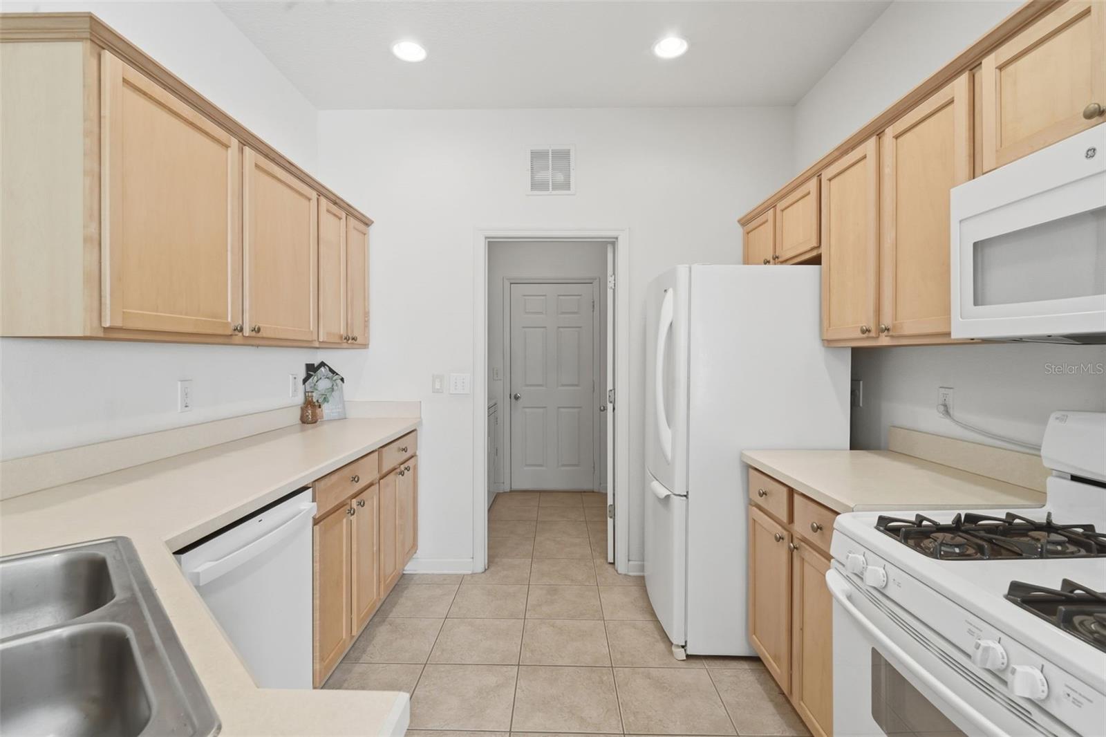 115 AVENHAM DR, DELAND, FL, 32724