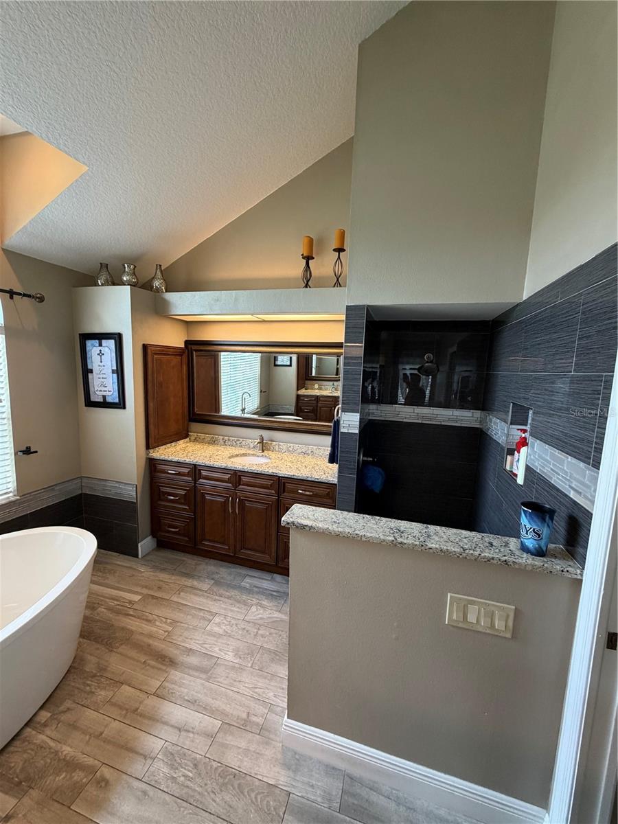 1616 KINSMERE DR, TRINITY, FL, 34655