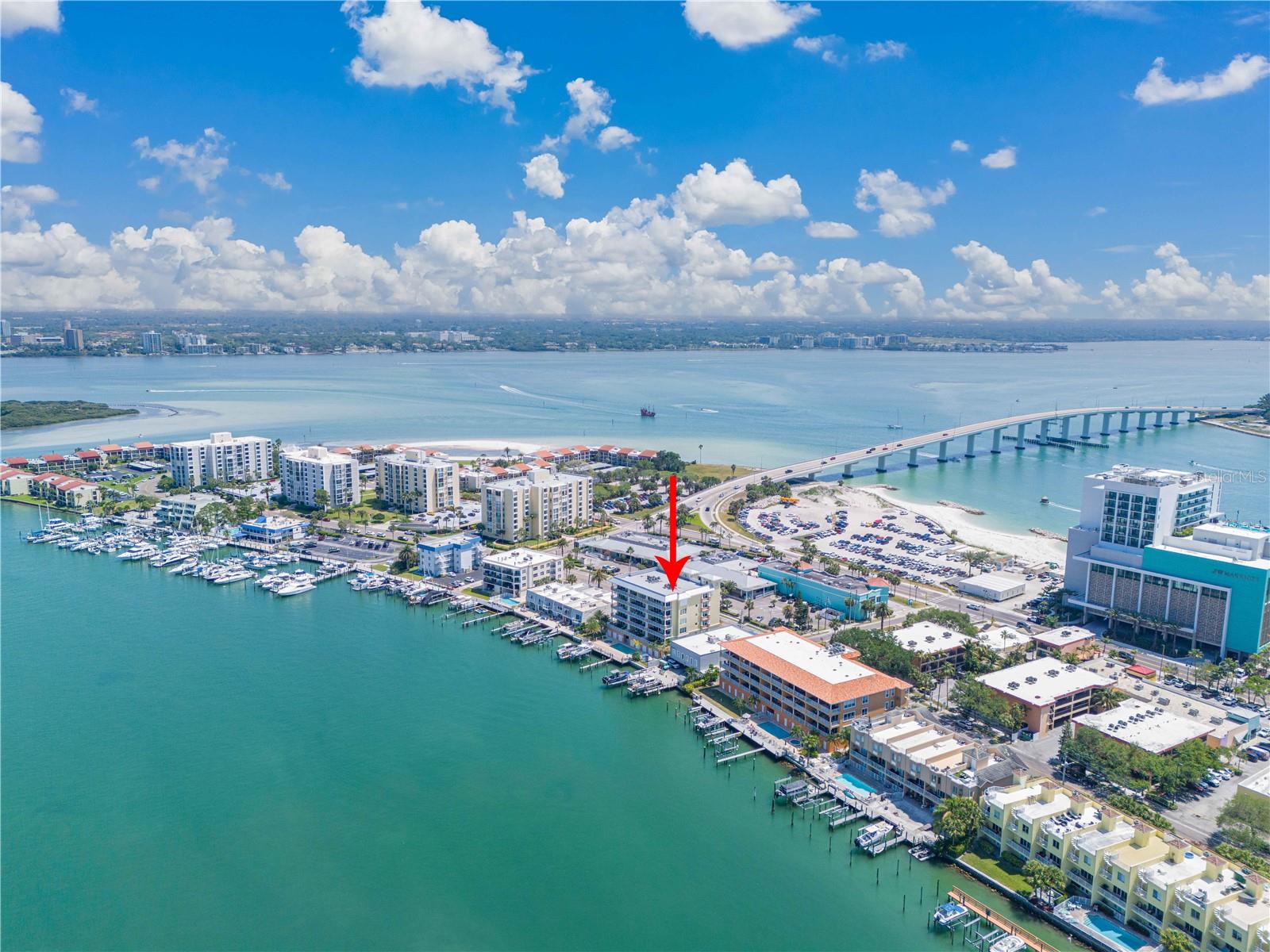 706 BAYWAY BLVD #301, CLEARWATER BEACH, FL, 33767
