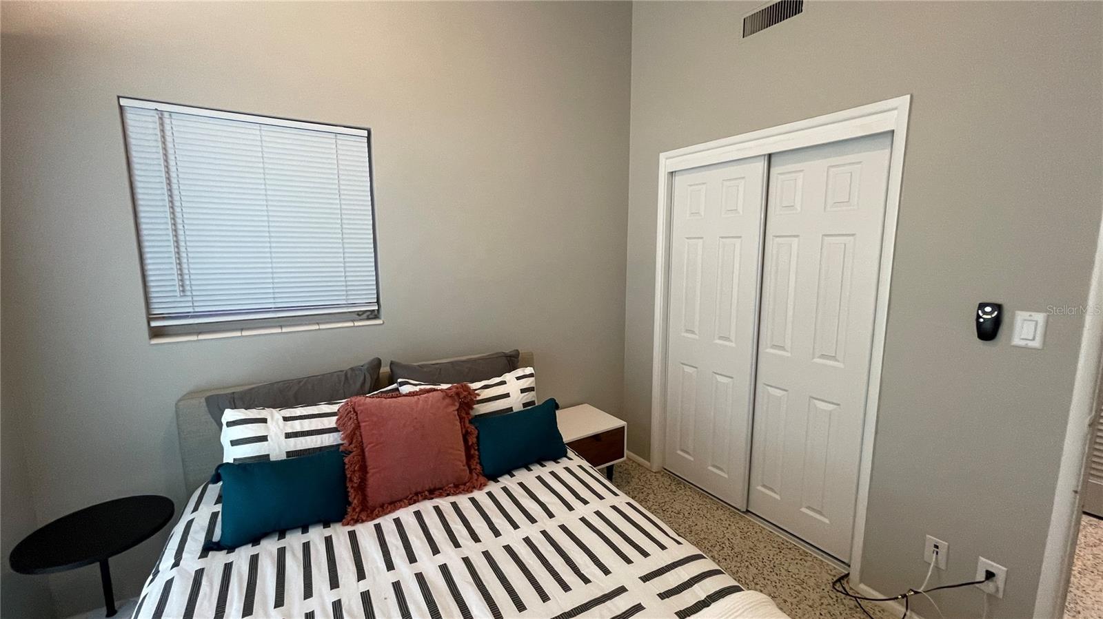 2832 BAY ST, SARASOTA, FL, 34237