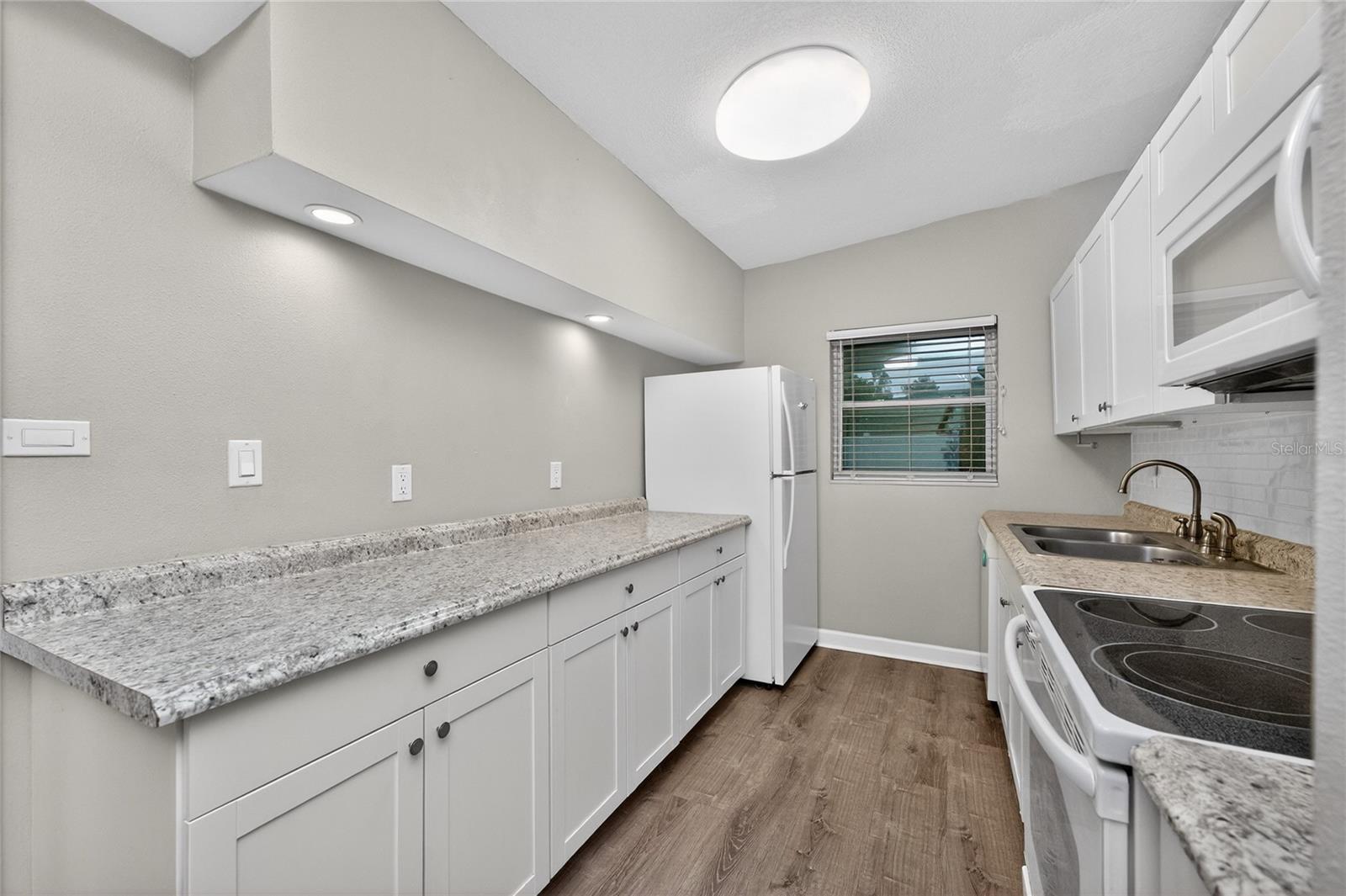 PORT CHARLOTTE SEC 033, PORT CHARLOTTE, FL, 33952