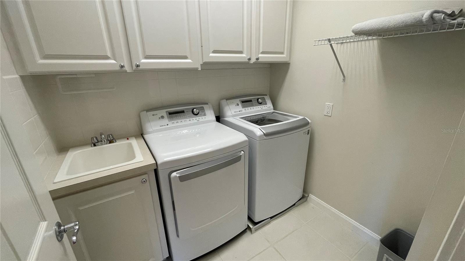 7677 BERGAMO AVE, SARASOTA, FL, 34238