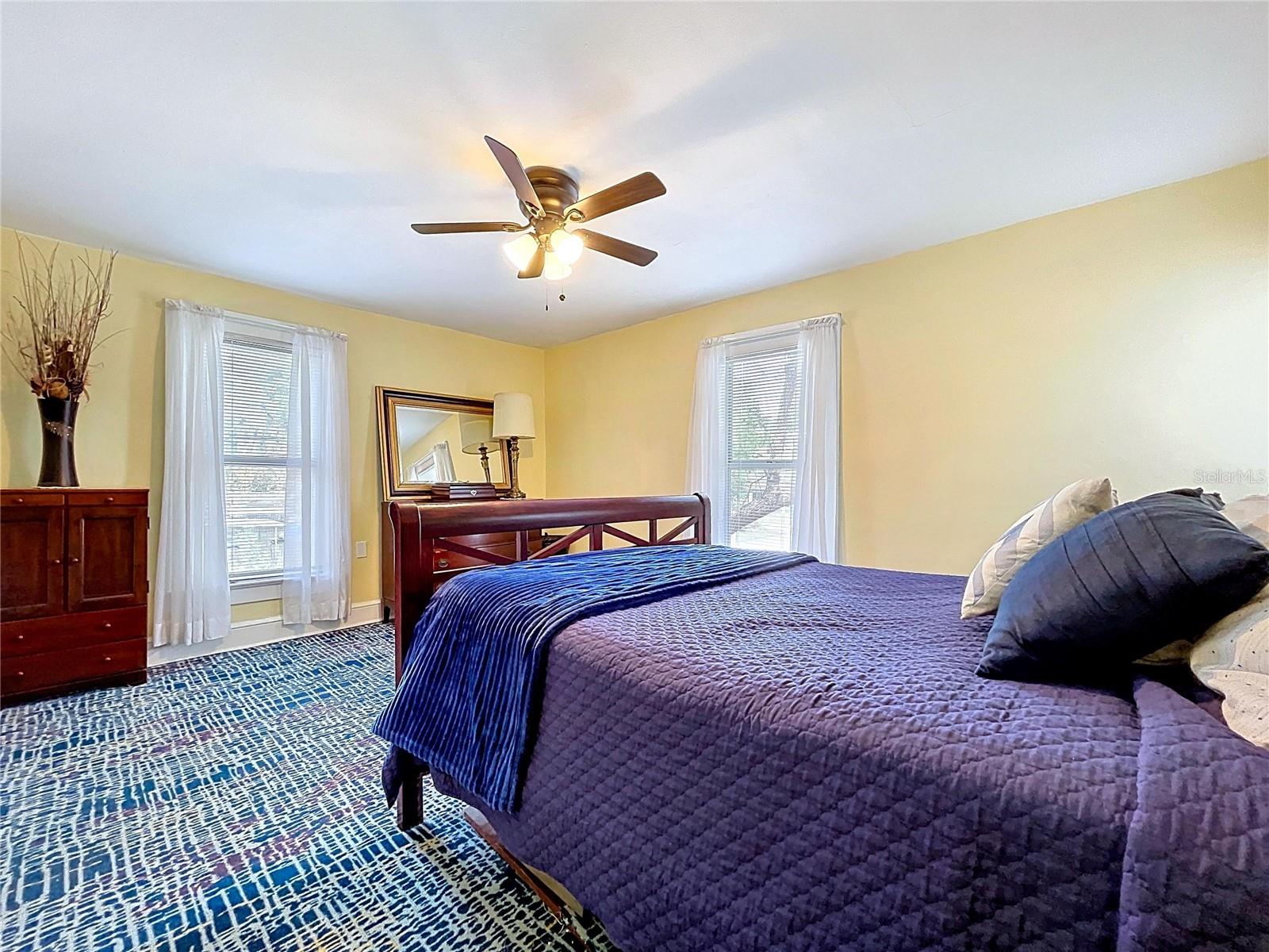 1001 E CRAWFORD ST, TAMPA, FL, 33604