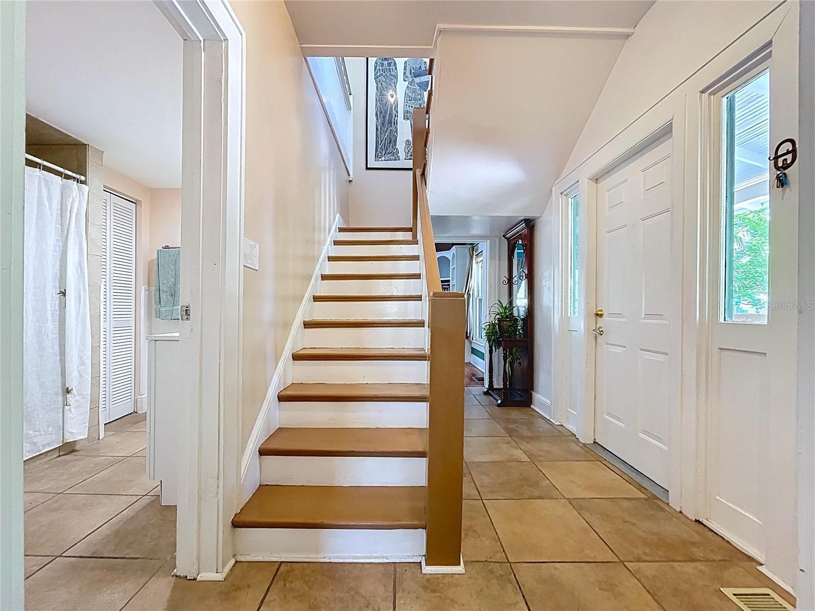 1001 E CRAWFORD ST, TAMPA, FL, 33604