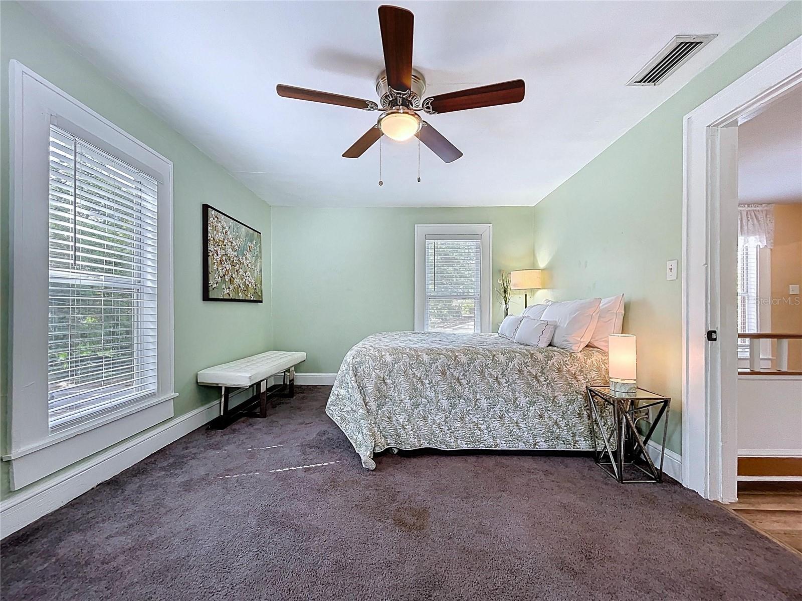 1001 E CRAWFORD ST, TAMPA, FL, 33604