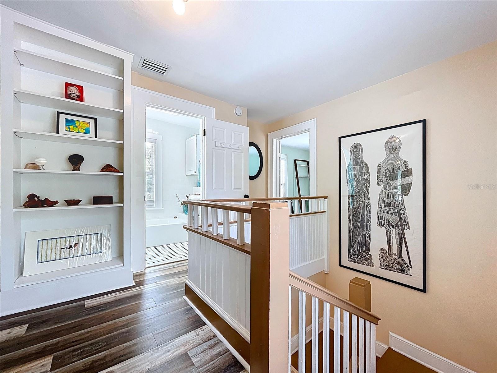 1001 E CRAWFORD ST, TAMPA, FL, 33604