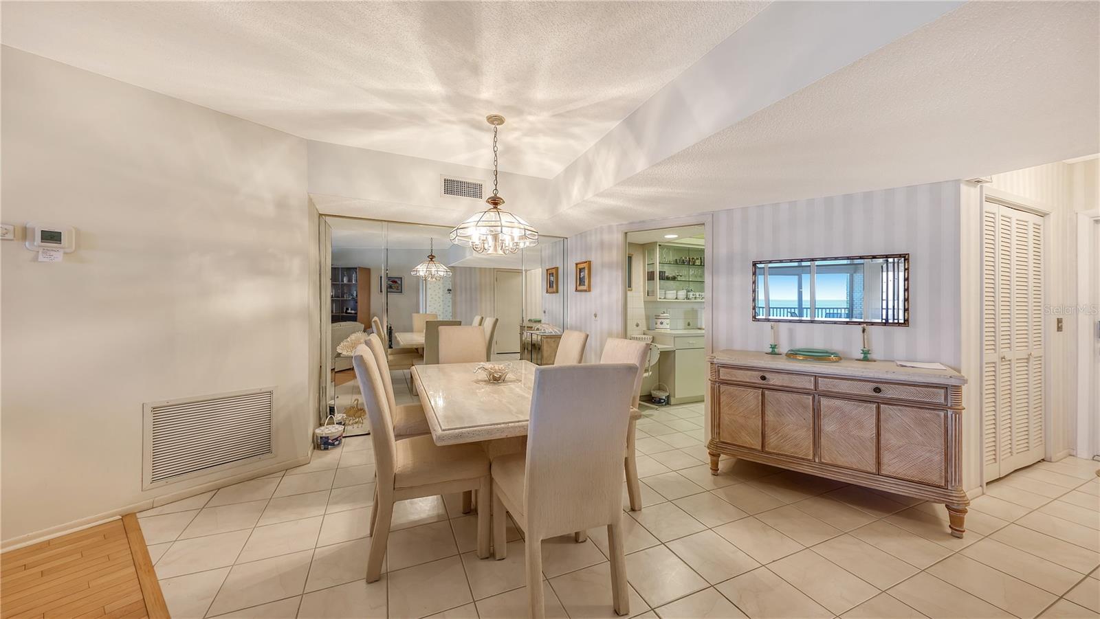 4825 GULF OF MEXICO DR #504, LONGBOAT KEY, FL, 34228