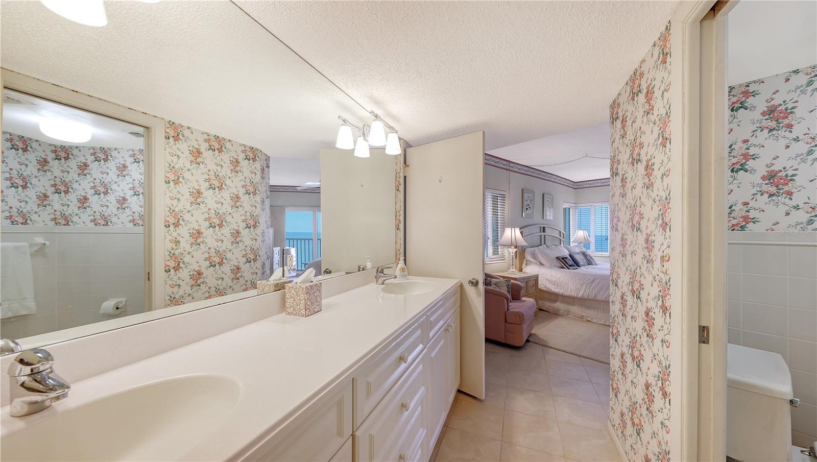 4825 GULF OF MEXICO DR #504, LONGBOAT KEY, FL, 34228