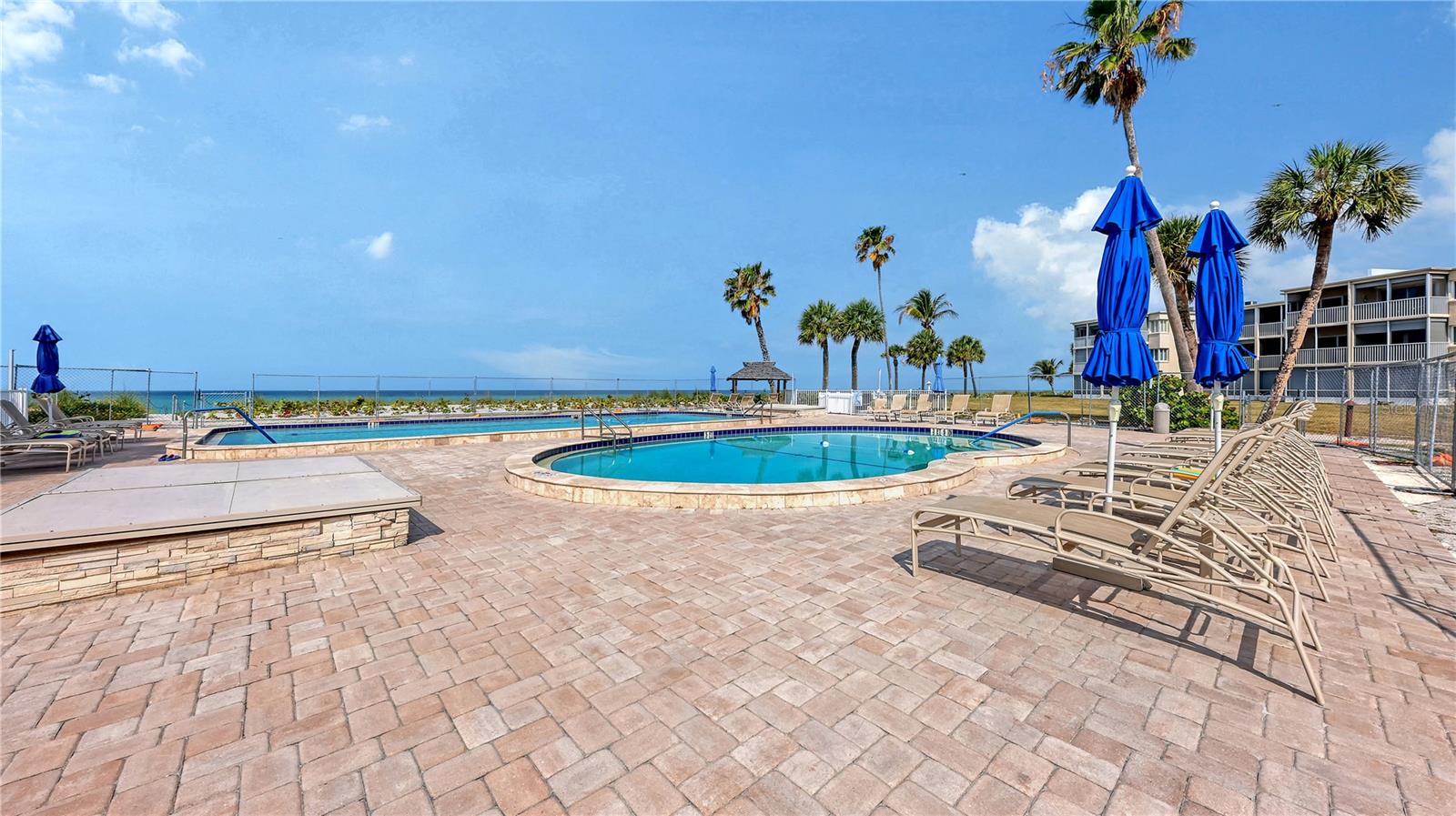 4825 GULF OF MEXICO DR #504, LONGBOAT KEY, FL, 34228