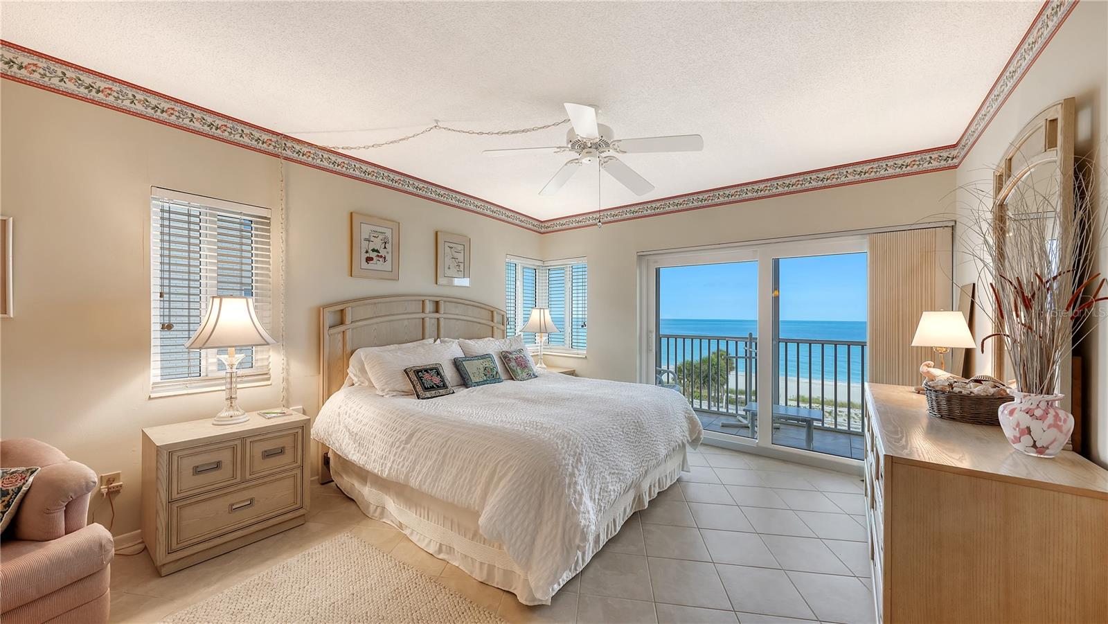 4825 GULF OF MEXICO DR #504, LONGBOAT KEY, FL, 34228