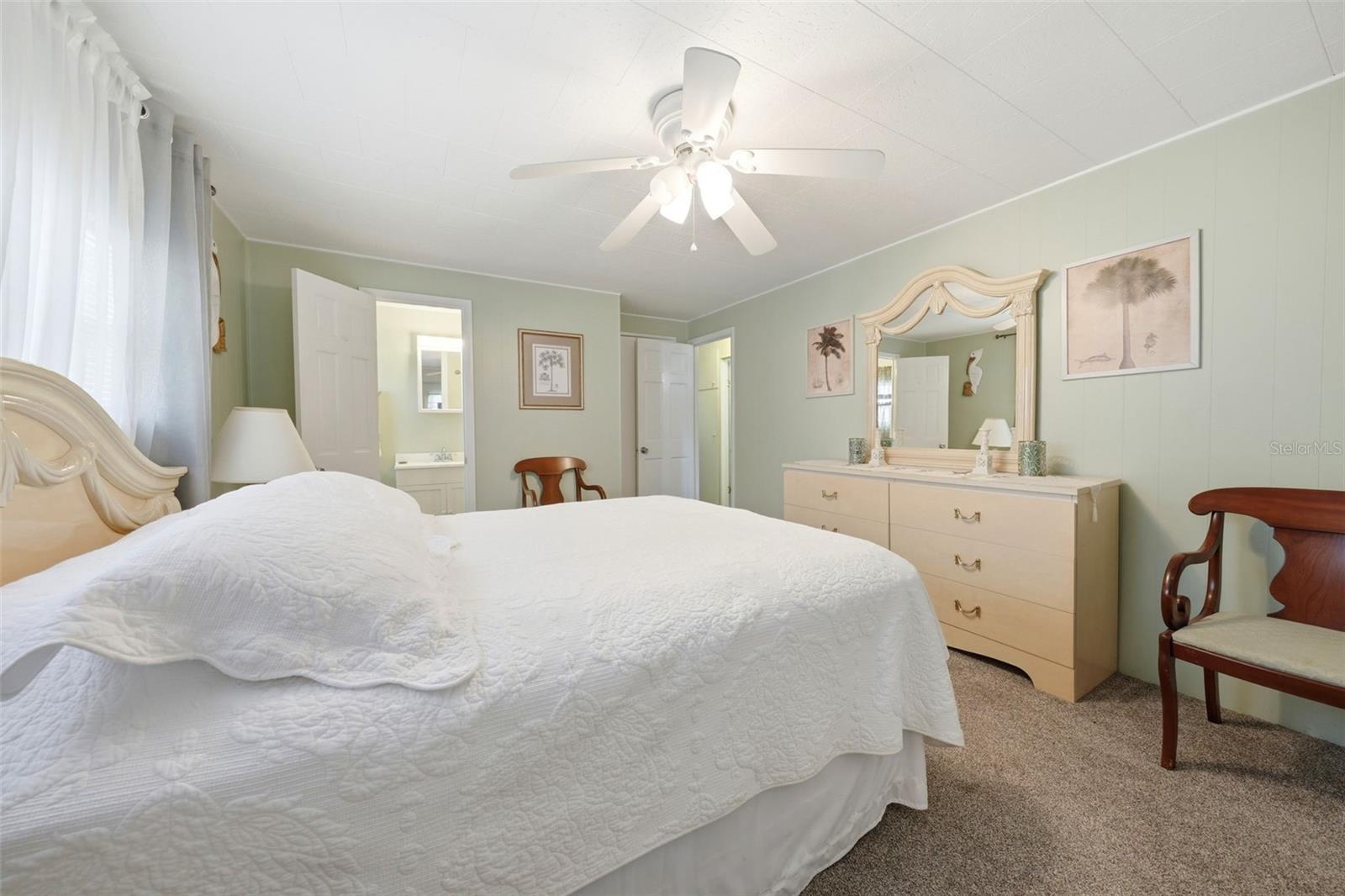 34117 HODGES RD, LEESBURG, FL, 34788