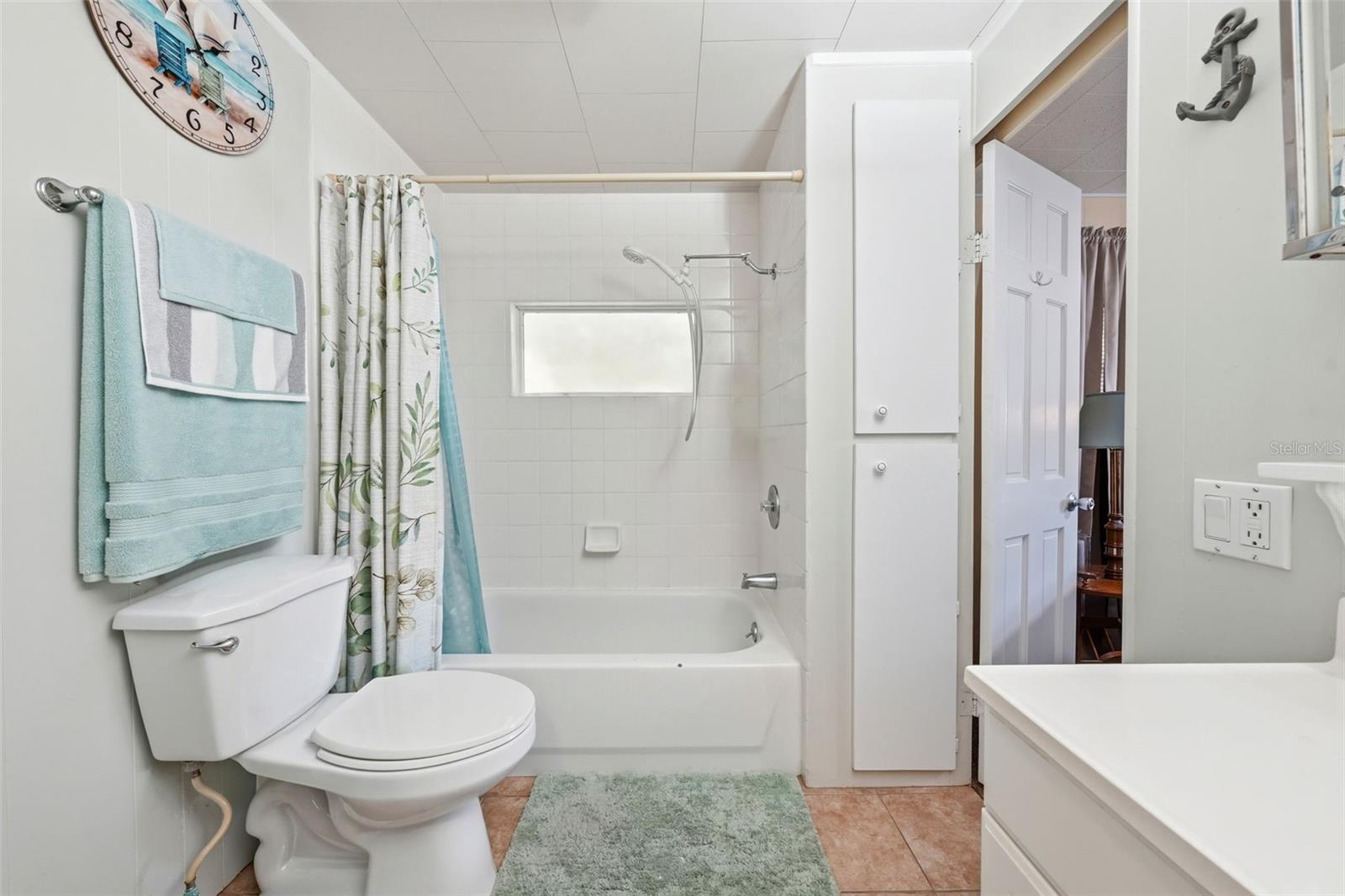 34117 HODGES RD, LEESBURG, FL, 34788