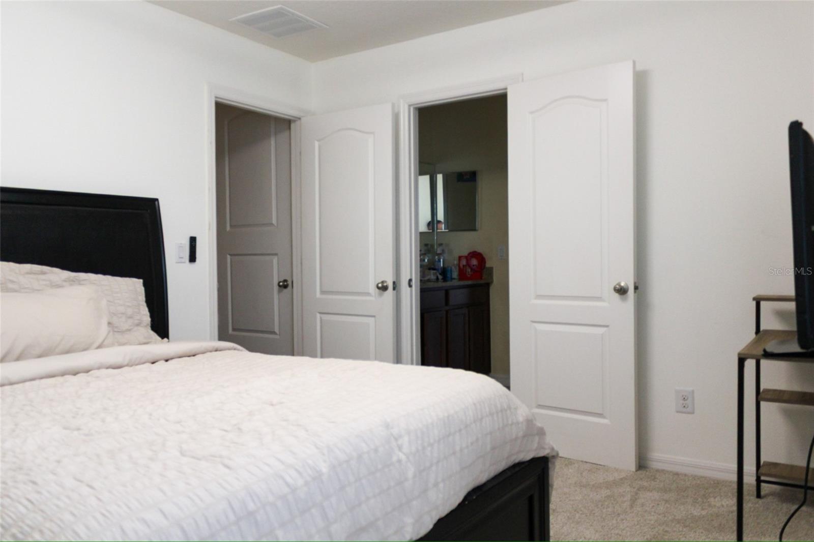 12927 BOGGY POINTE DR, ORLANDO, FL, 32824