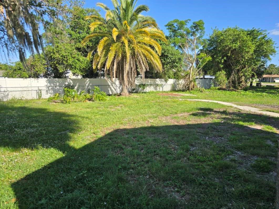 1660 EAGLE ST, PORT CHARLOTTE, FL, 33952