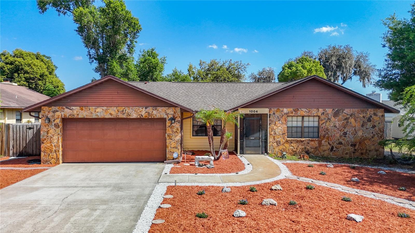 1004 MOOK ST, BRANDON, FL, 33510