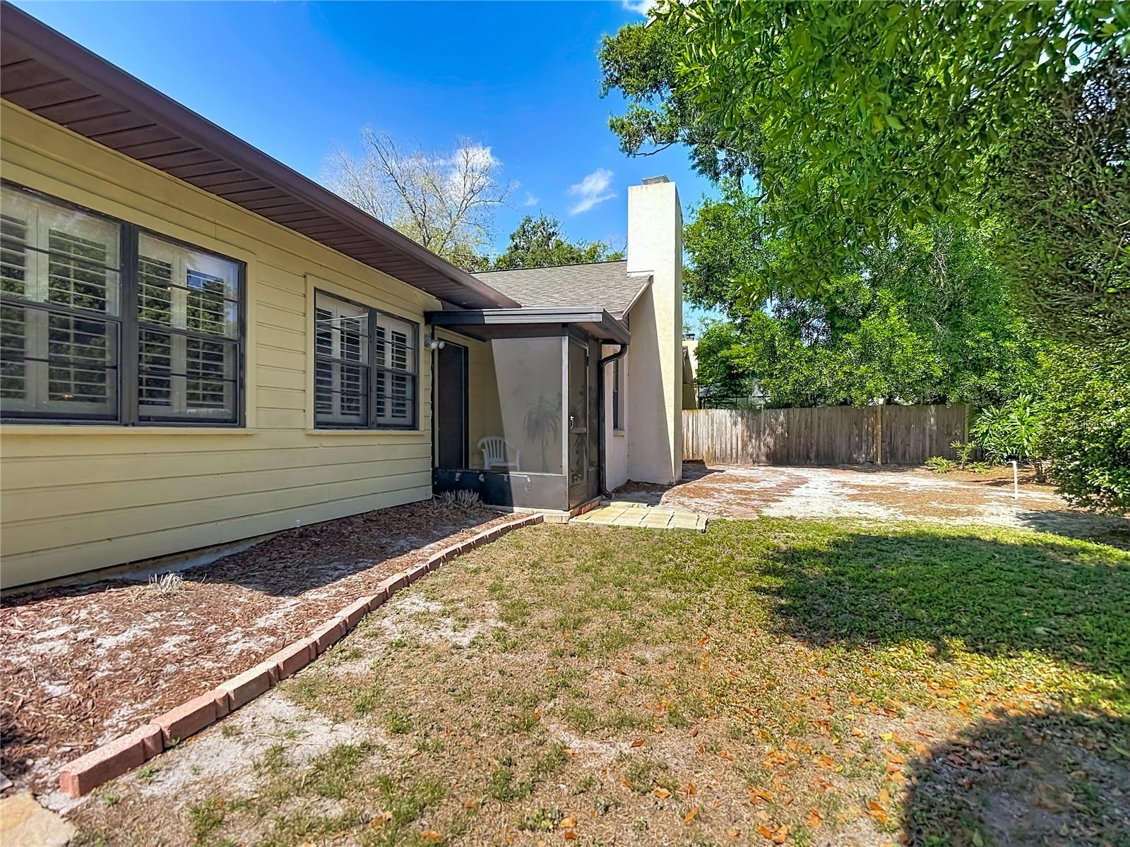 1004 MOOK ST, BRANDON, FL, 33510