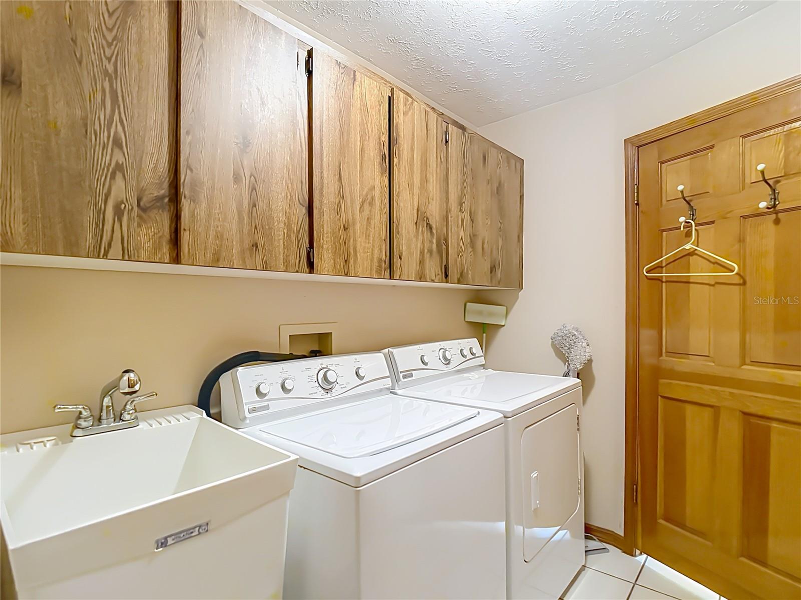 1004 MOOK ST, BRANDON, FL, 33510